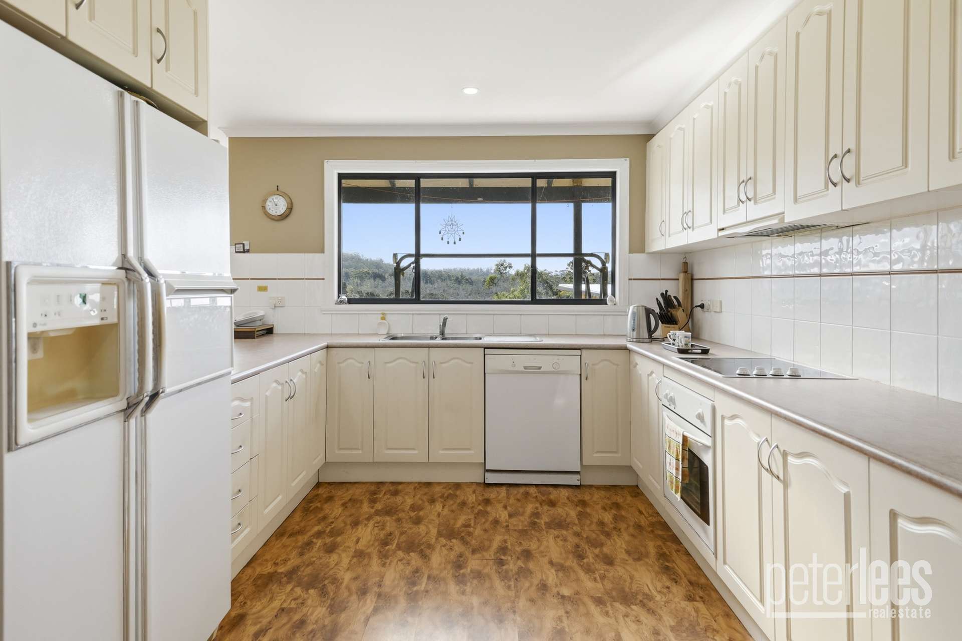 265 Medeas Cove Road, St Helens For Sale by Farmbuy.com - image 5