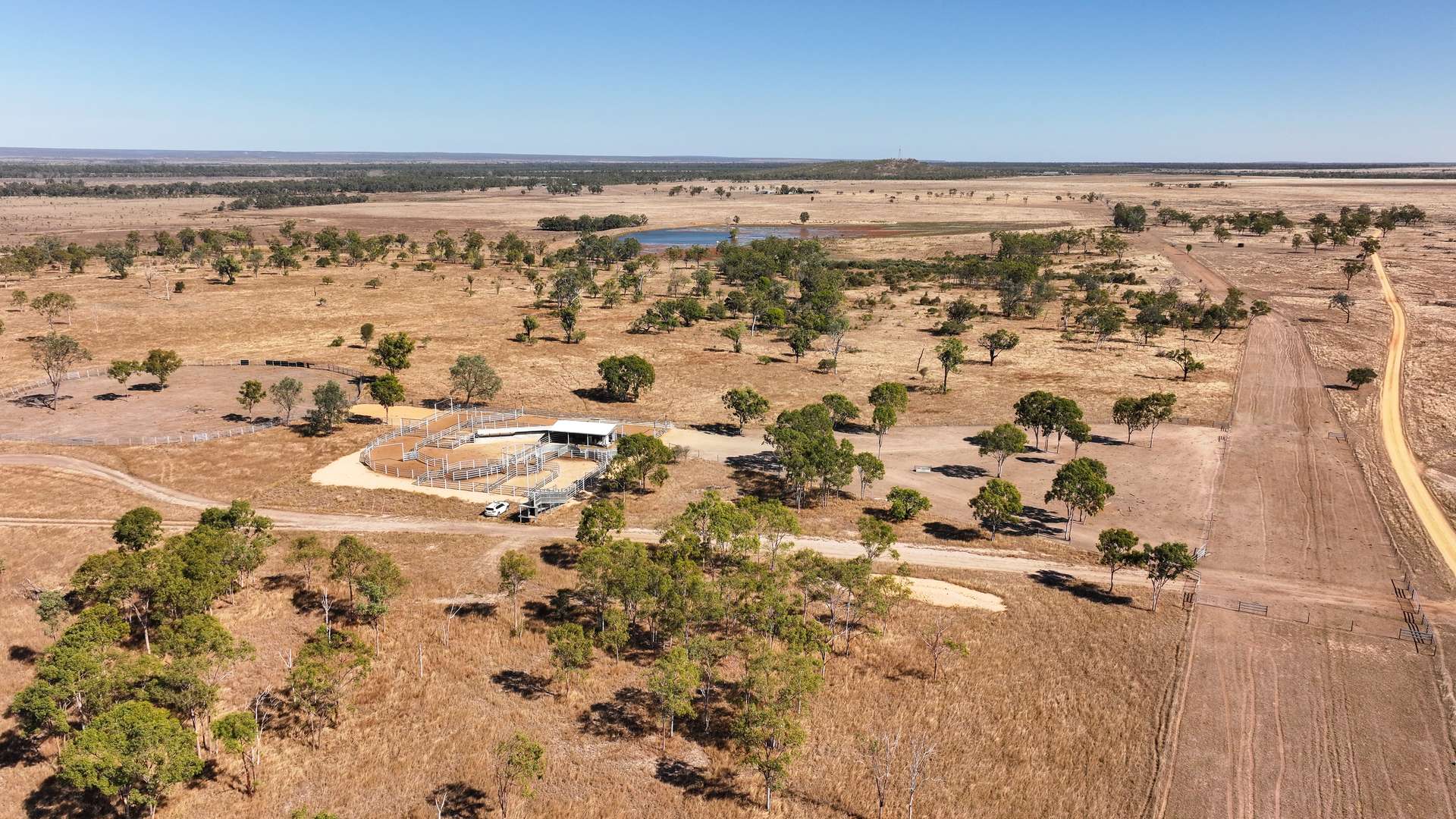 "Yatton" May Downs Road, Clarke Creek Auction by Farmbuy.com - image 1