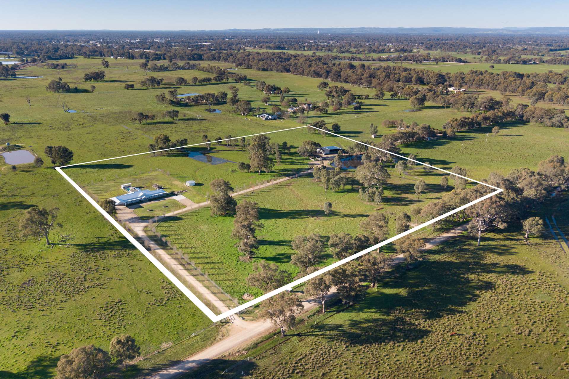56 Delloro Road, Wangaratta South For Sale by Farmbuy.com - image 31