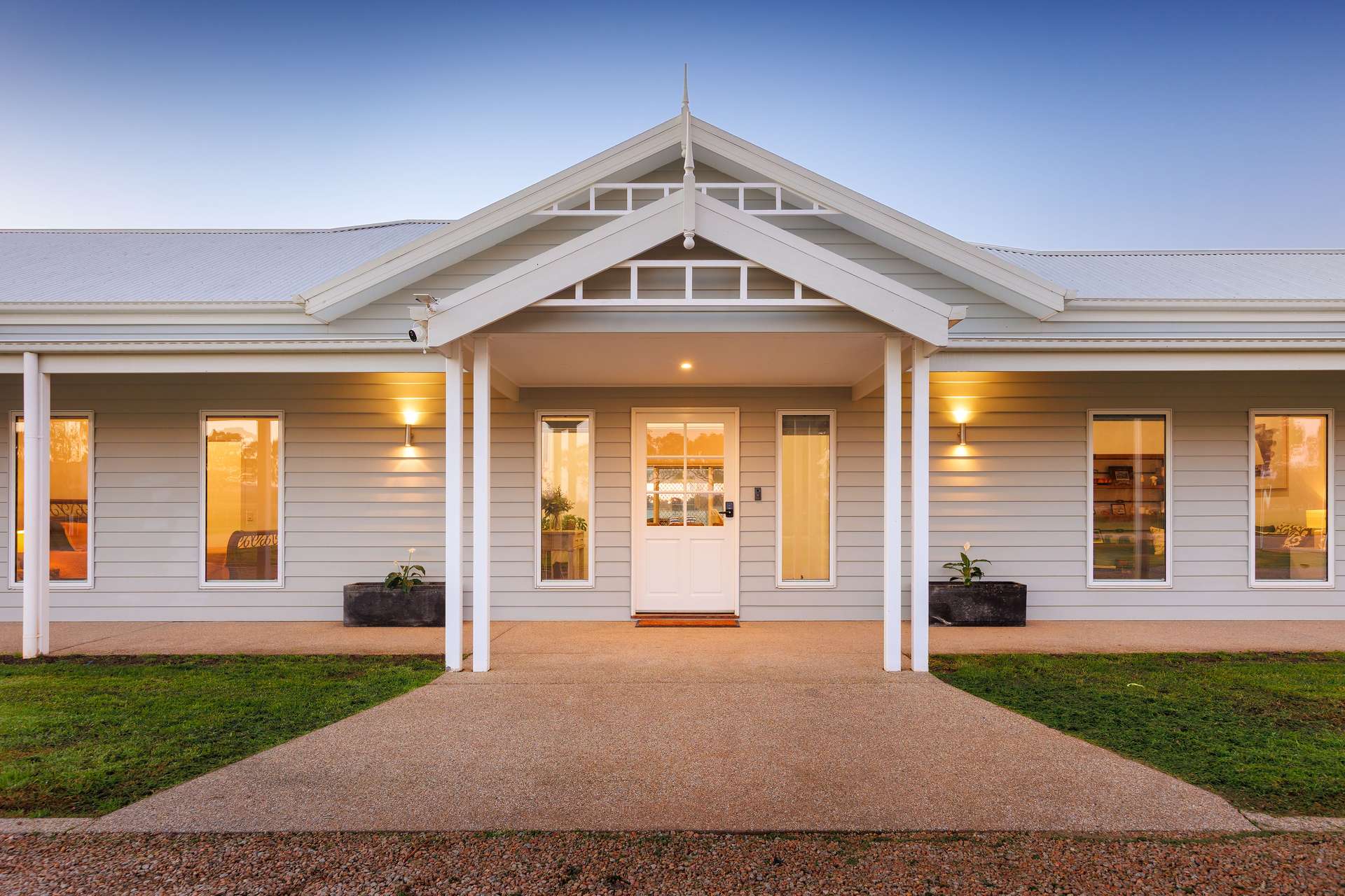 56 Delloro Road, Wangaratta South For Sale by Farmbuy.com - image 2