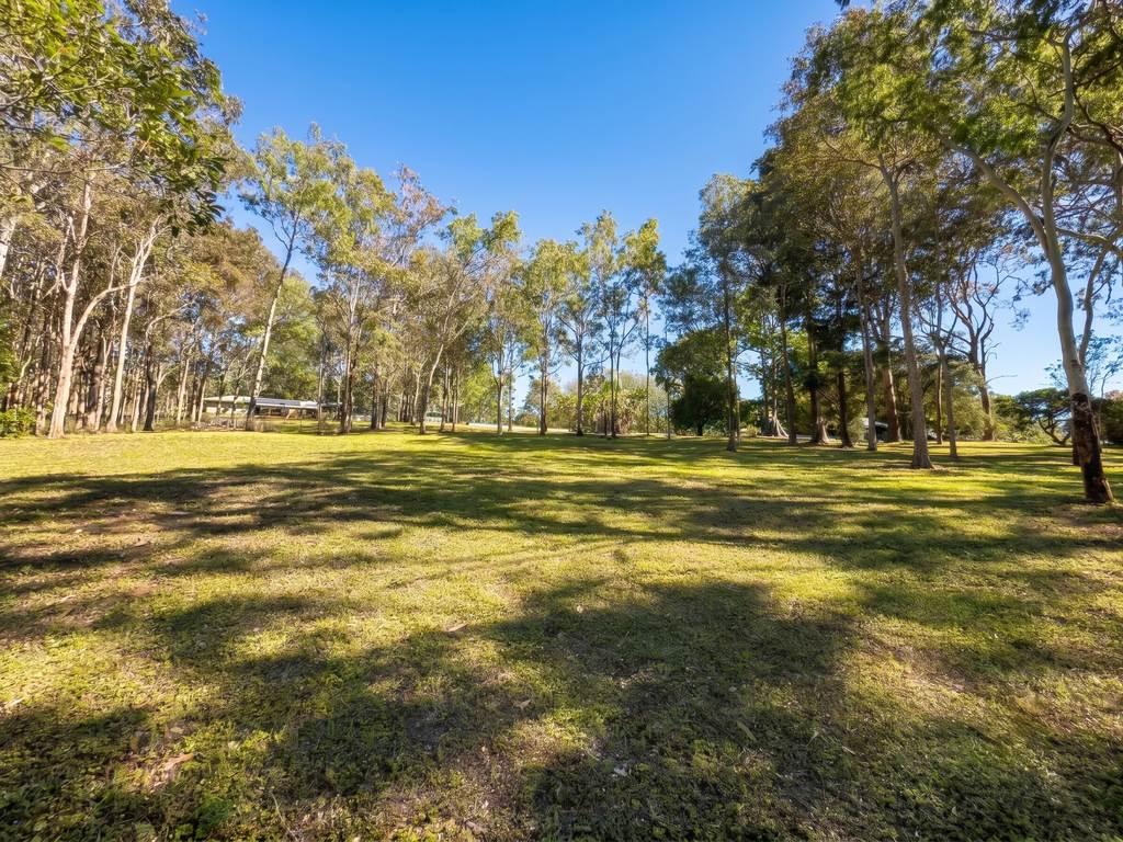 20 Bulankoff Road, Tolga QLD 4882