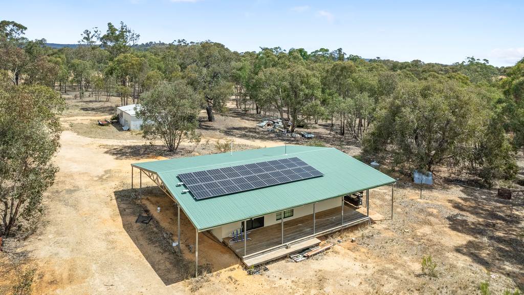 3 Deason Road, Stuart Mill VIC 3477