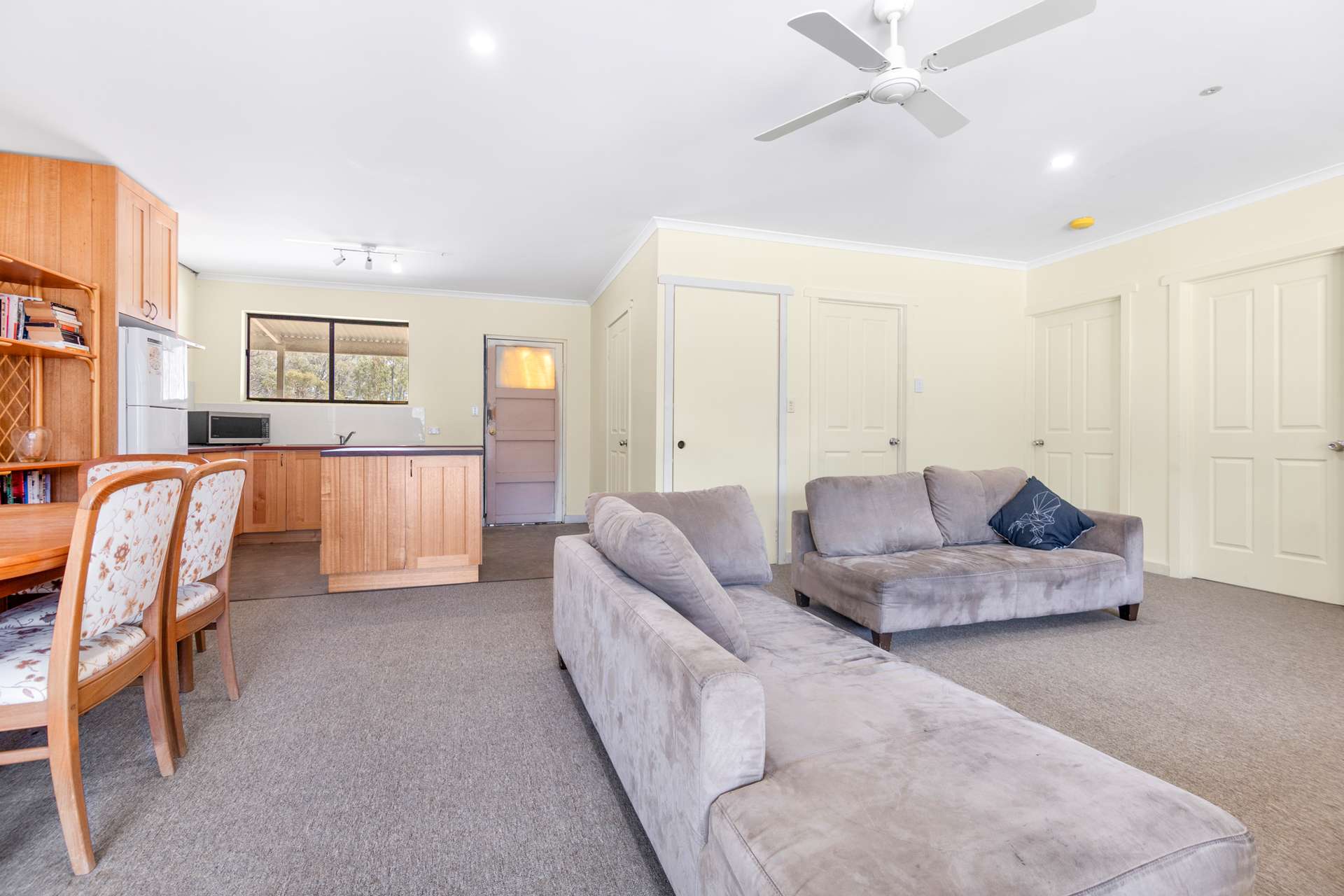 3 Deason Road, Stuart Mill For Sale by Farmbuy.com - image 7