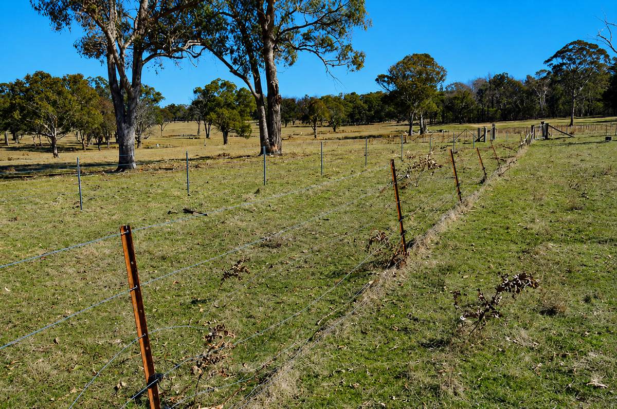320 Cemetery Road, Torrington For Sale by Farmbuy.com - image 2