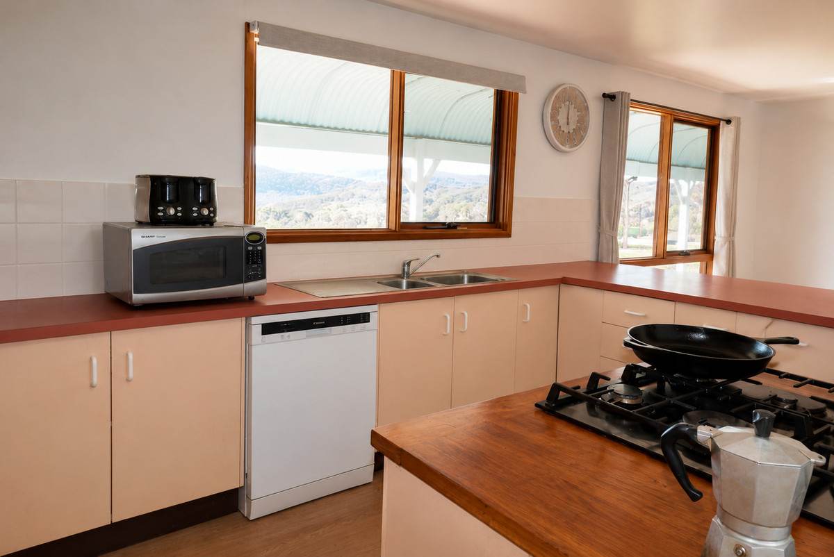 618 Coopers Road, Red Range For Sale by Farmbuy.com - image 5