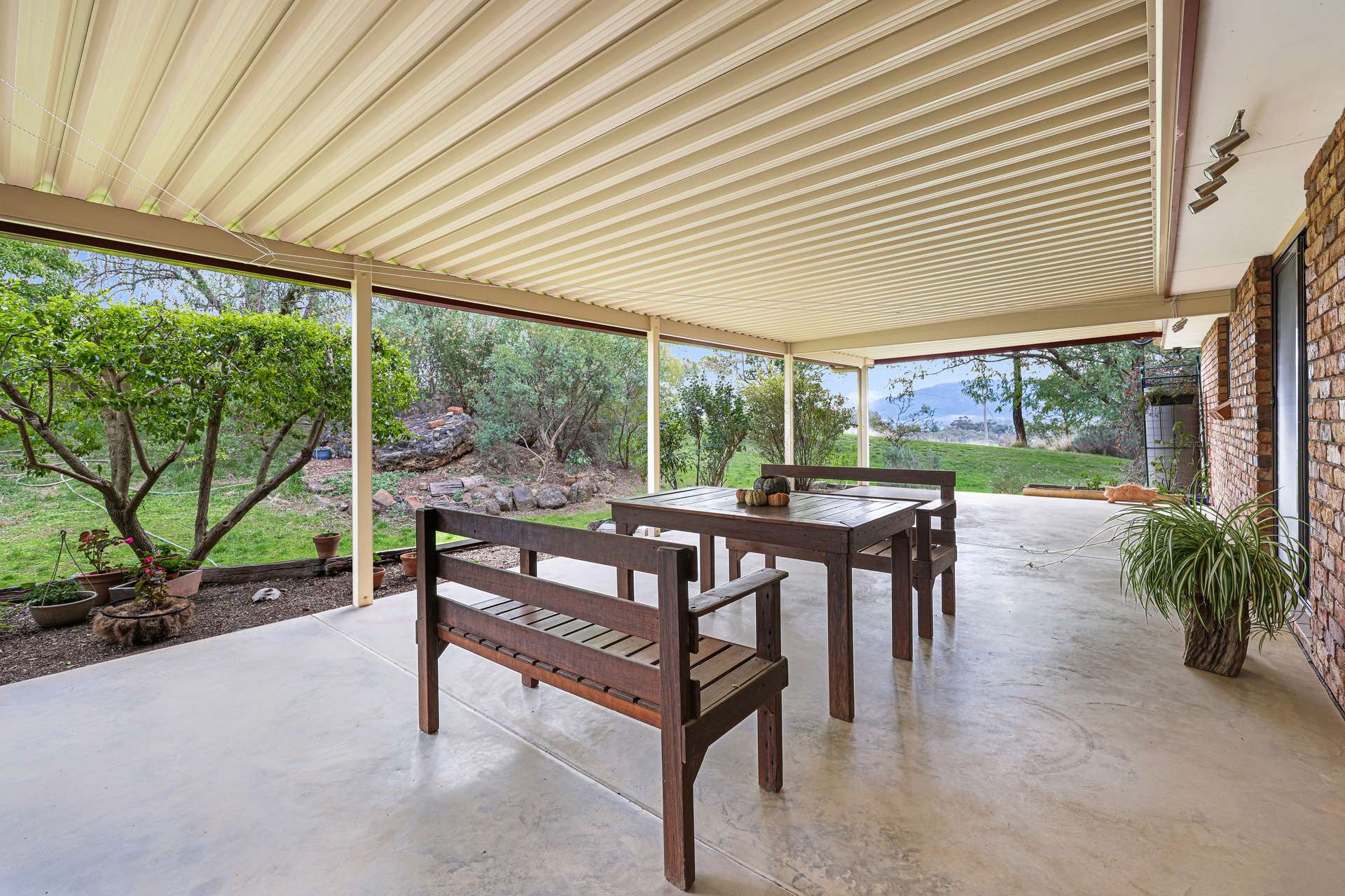 98 Tullamore Road, Tamworth Auction by Farmbuy.com - image 9