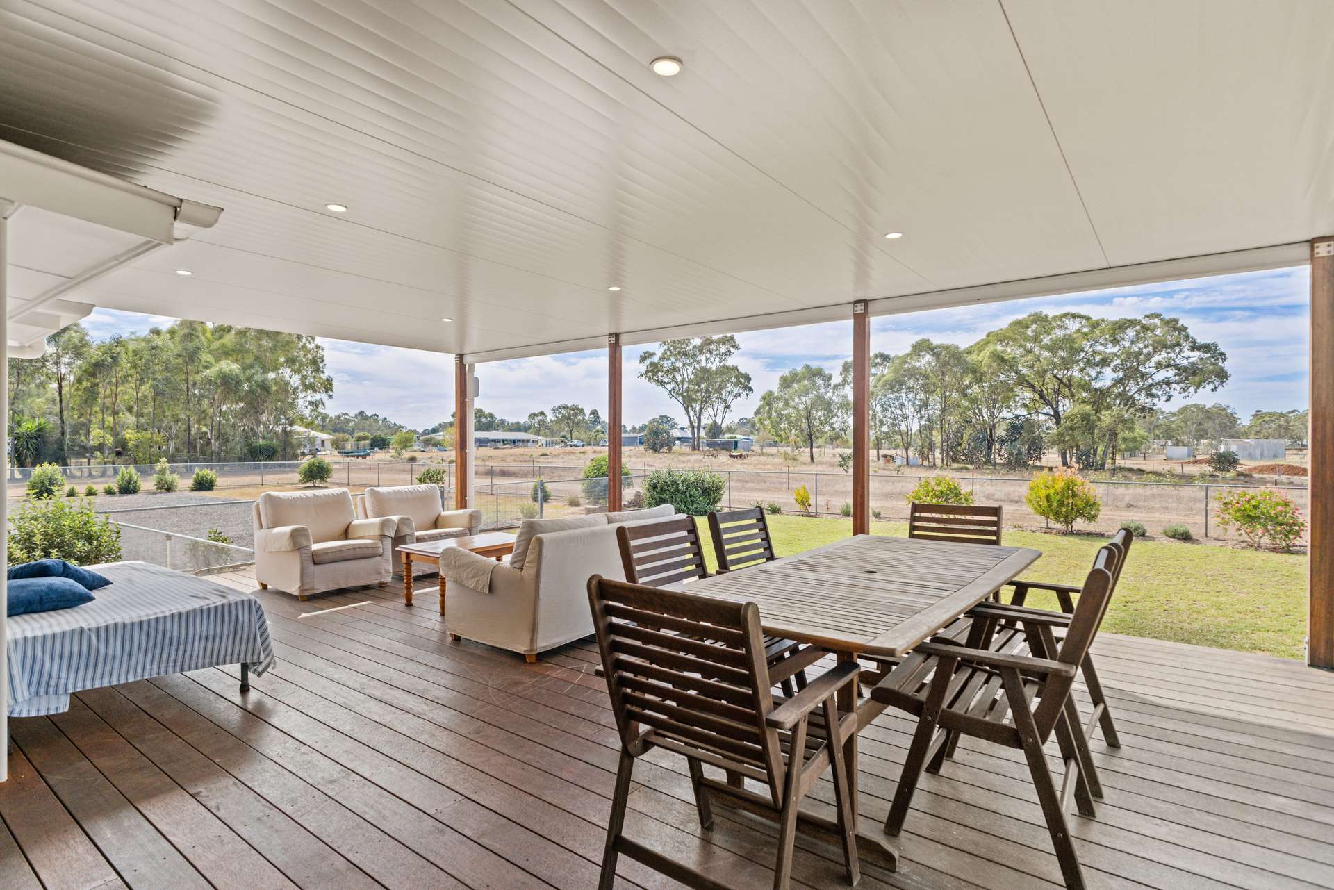 18 Rhode Court, Oakey For Sale by Farmbuy.com - image 3