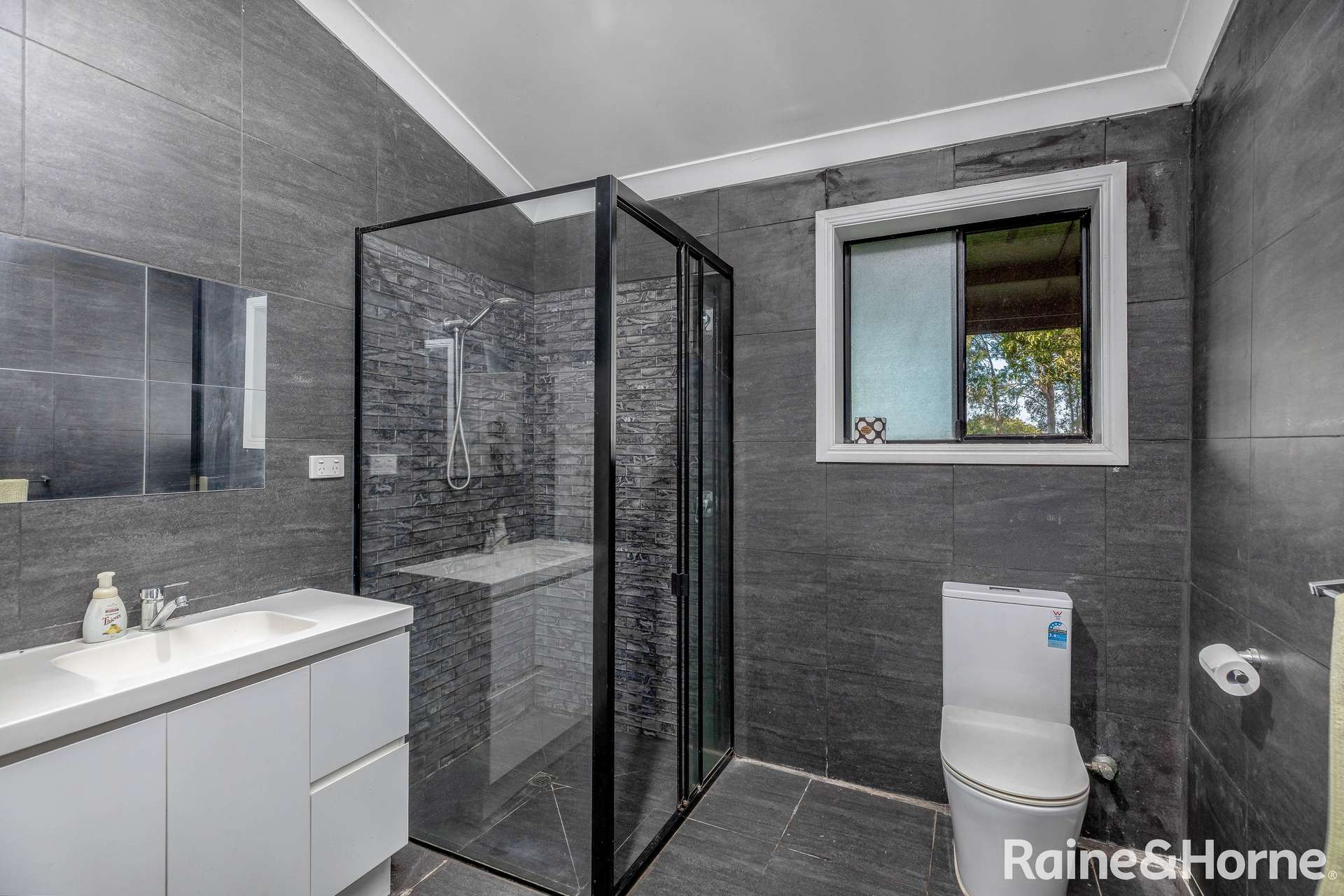 1 Frayne Road, Amamoor For Sale by Farmbuy.com - image 33