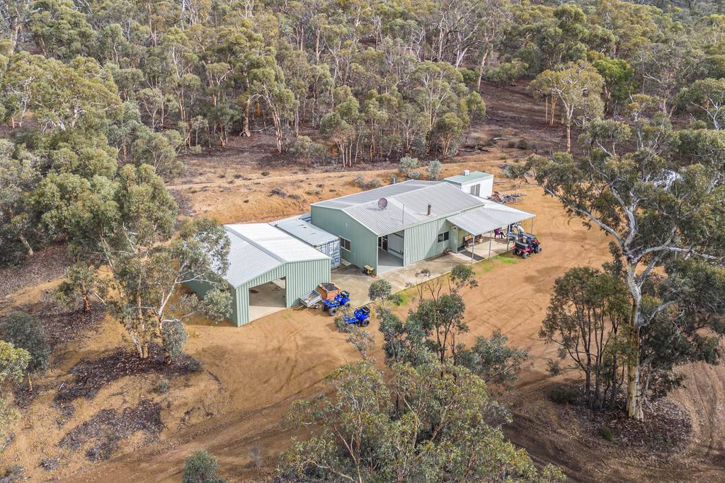 8772 Albany Highway, Crossman WA 6390