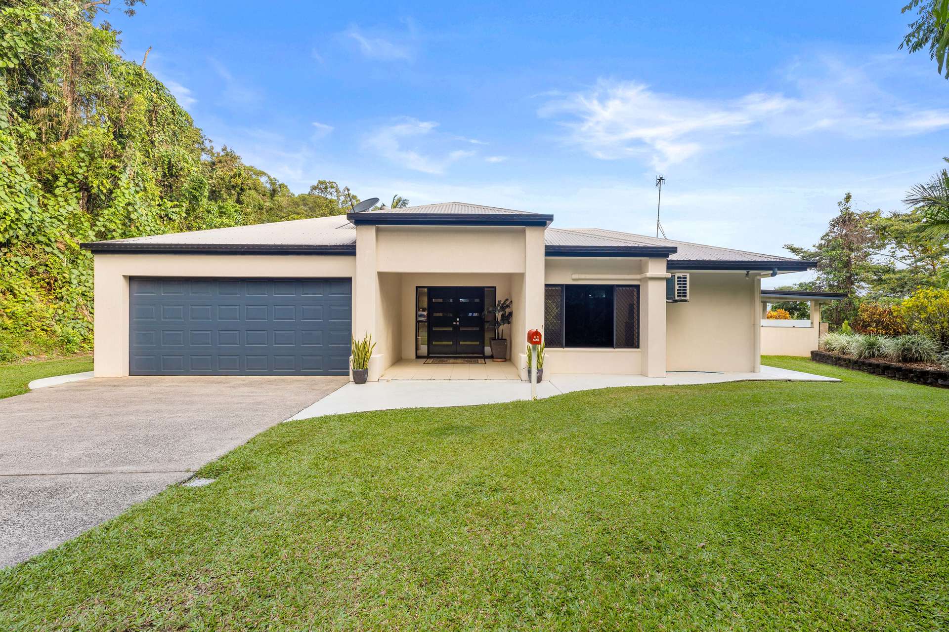4 Dean Road, Bamboo, Mossman For Sale by Farmbuy.com - image 2