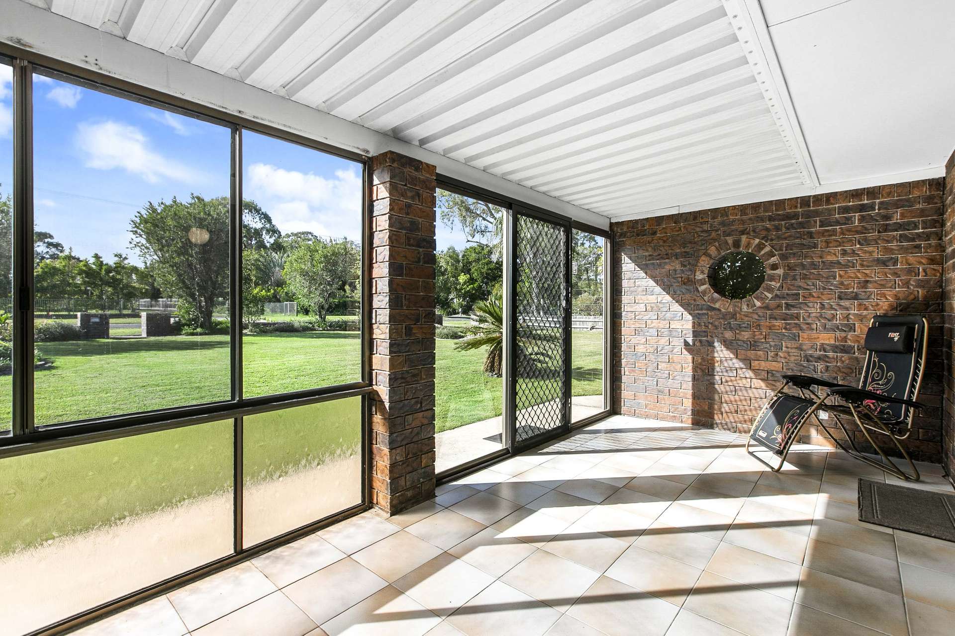 27-29 Orchid Avenue, Urangan For Sale by Farmbuy.com - image 21