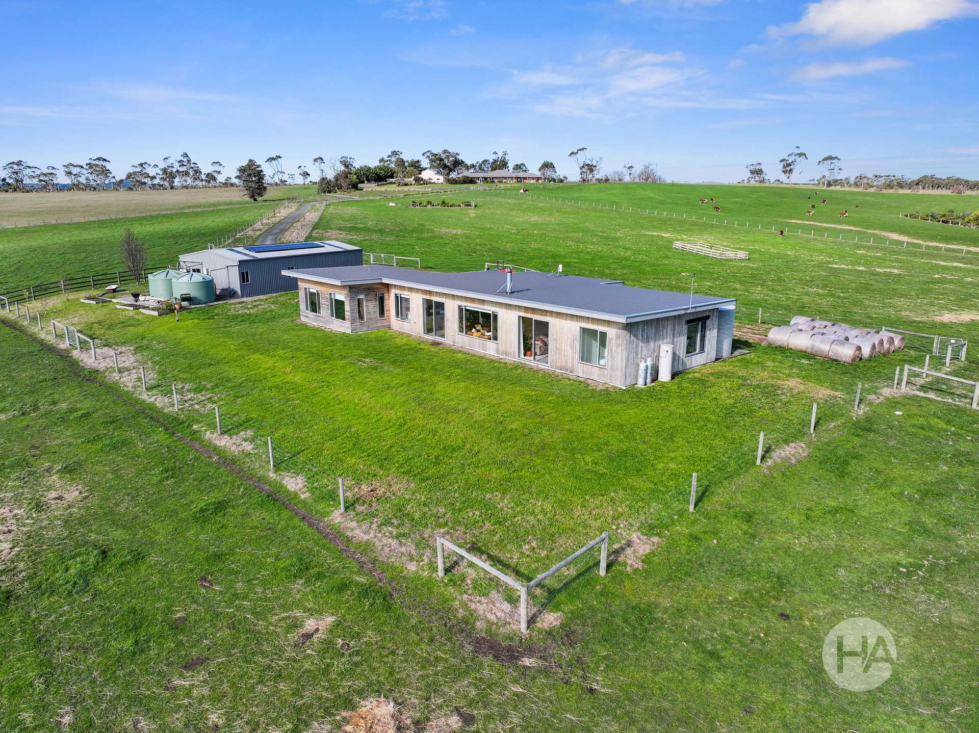 2 Dunbabbin Road, The Gurdies For Sale by Farmbuy.com - image 9