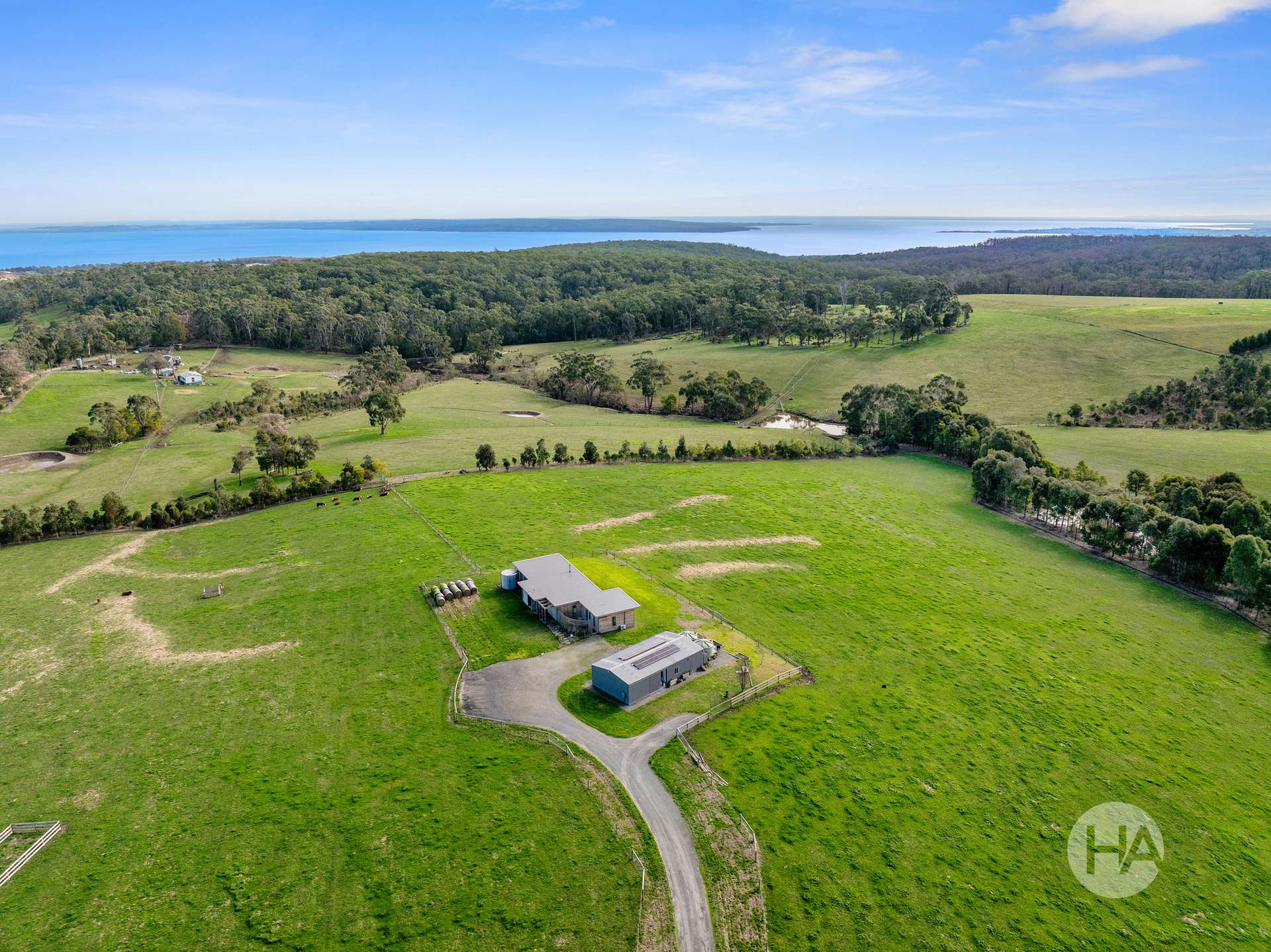 2 Dunbabbin Road, The Gurdies For Sale by Farmbuy.com - image 6