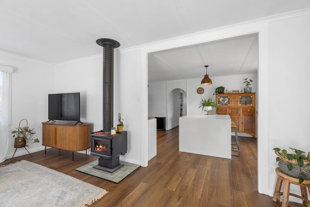 14 Smyth Road, Kilkivan For Sale by Farmbuy.com - image 5