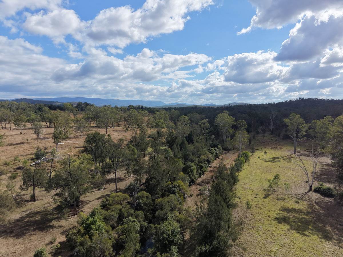 "Six Mile" Cedarvale Road, Boyne Valley For Sale by Farmbuy.com - image 4
