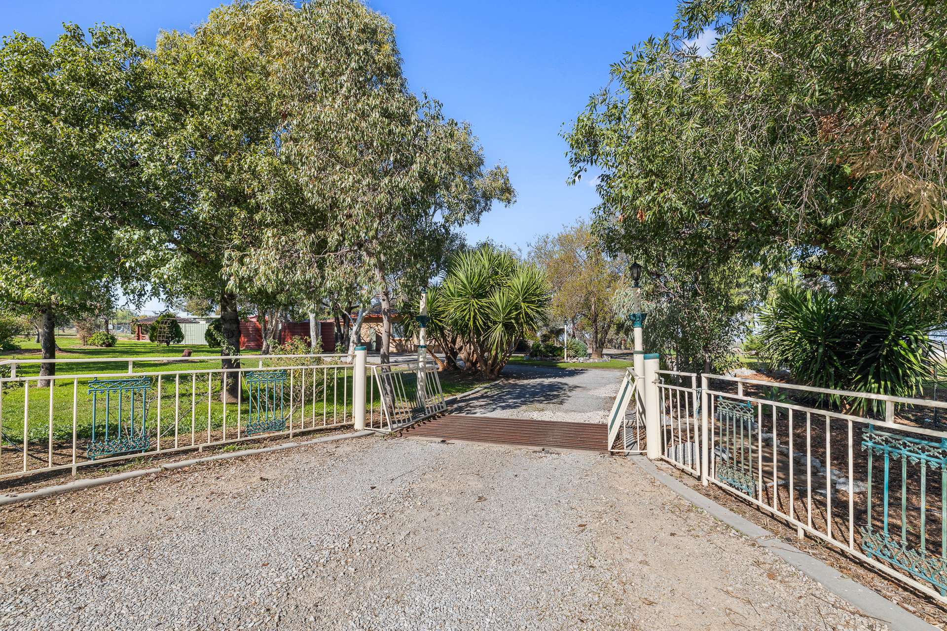 447 Bournes Lane, Tamworth For Sale by Farmbuy.com - image 14