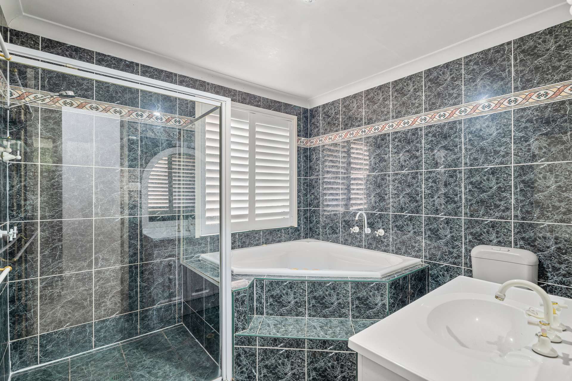 447 Bournes Lane, Tamworth For Sale by Farmbuy.com - image 12