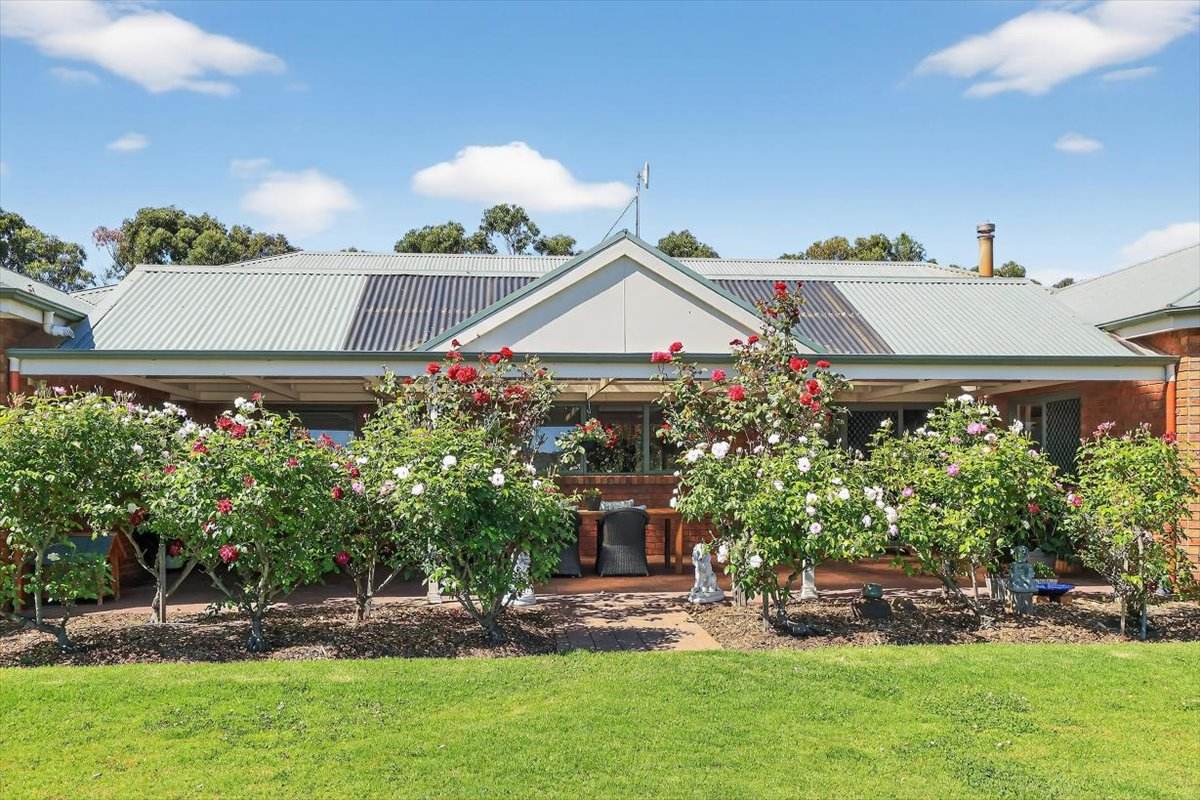 88 Smiths Lane, Allansford For Sale by Farmbuy.com - image 26