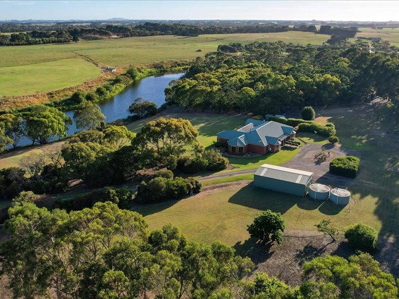 88 Smiths Lane, Allansford For Sale by Farmbuy.com - image 4