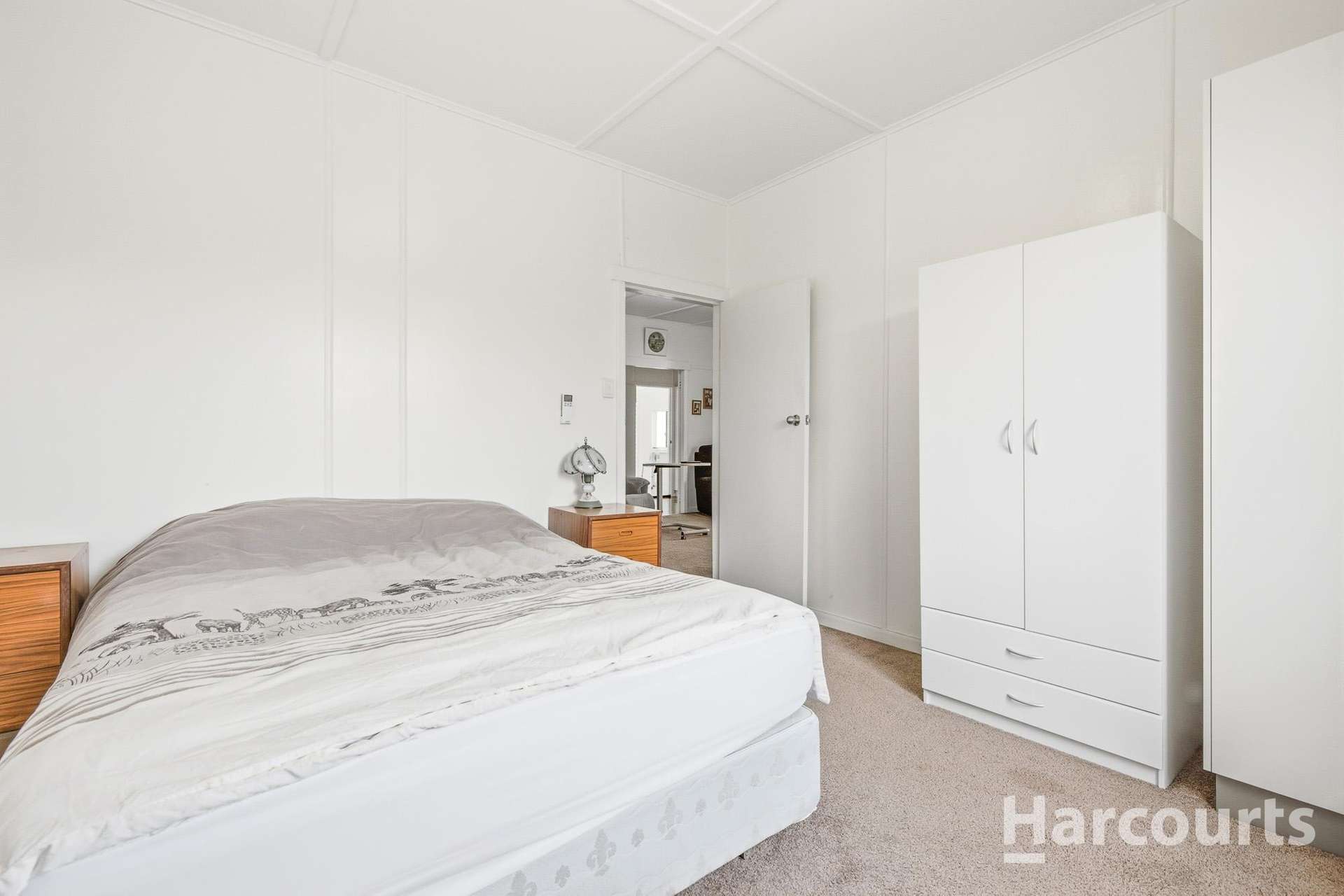 266 Farnsfield Road, North Isis For Sale by Farmbuy.com - image 10