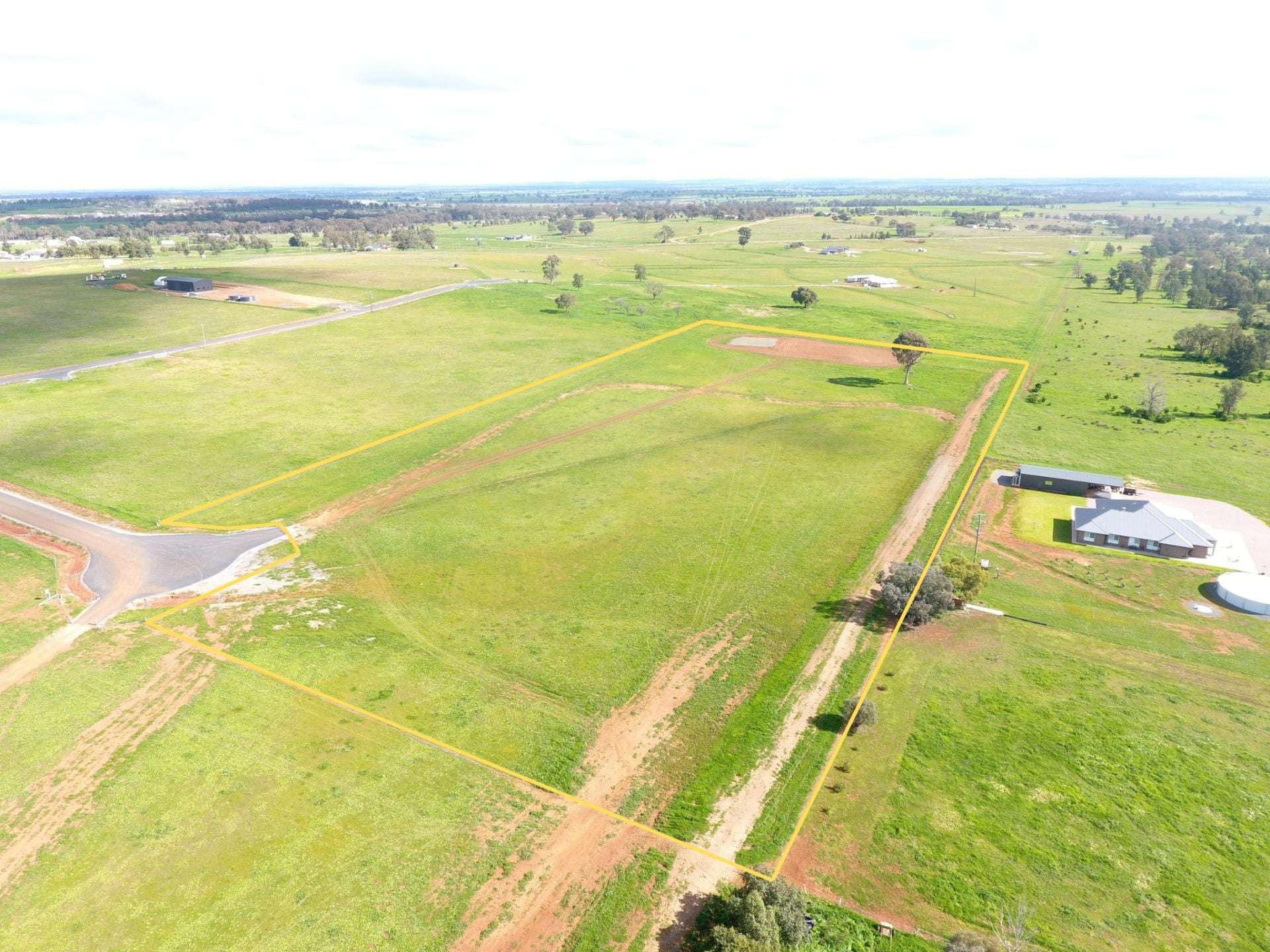 63 Old Pines Road, Parkes For Sale by Farmbuy.com - image 2