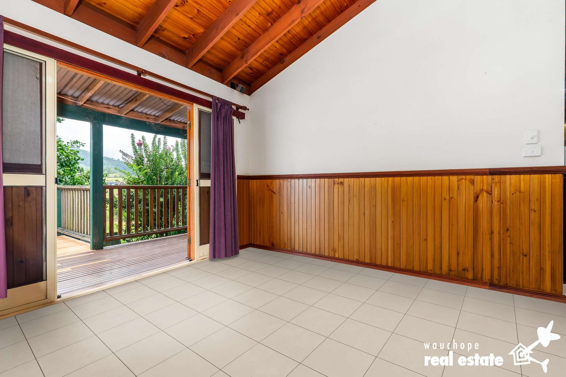 740 Forbes River Road, Birdwood For Sale by Farmbuy.com - image 6