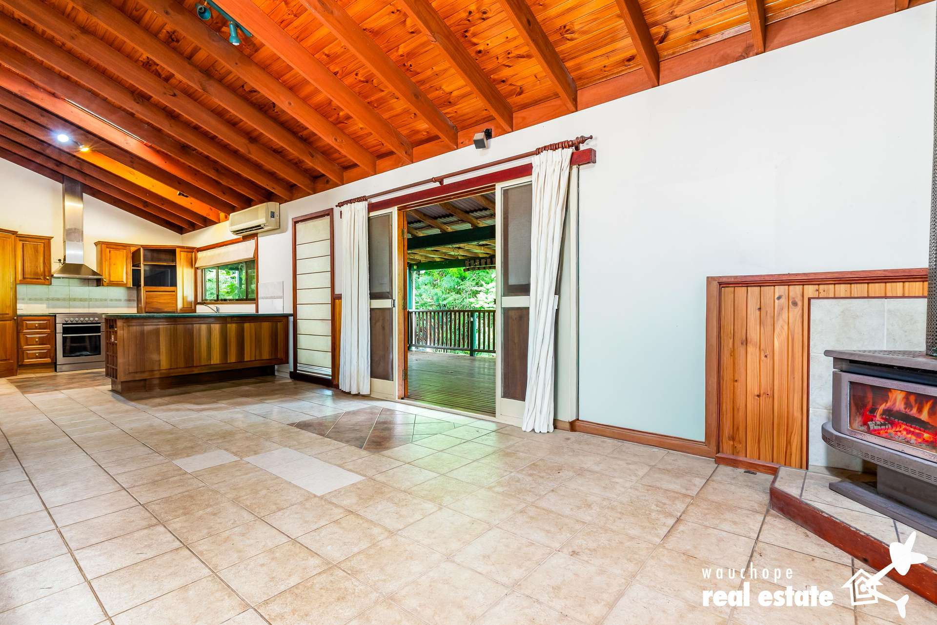740 Forbes River Road, Birdwood For Sale by Farmbuy.com - image 5