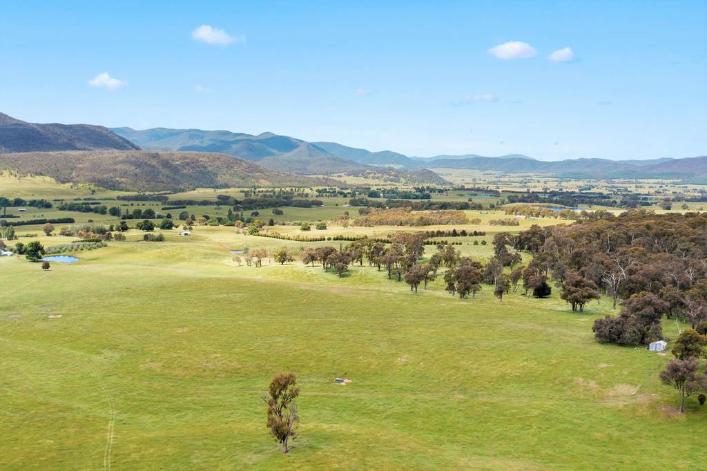 Lot &lpar;Part&rpar;&comma; 714 Happy Valley Rd, Myrtleford VIC 3737