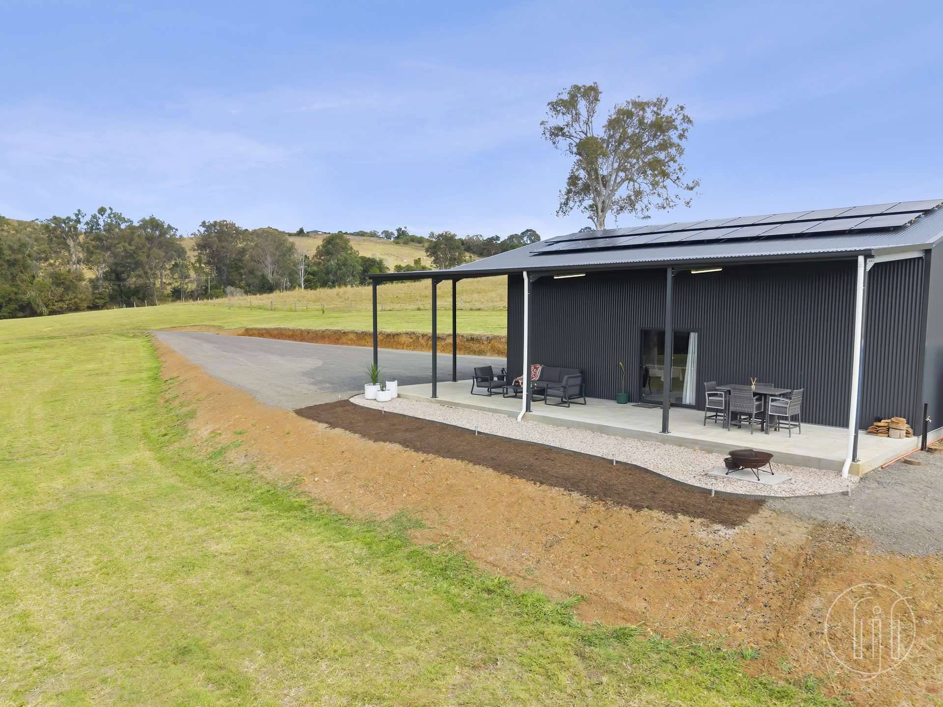 Amamoor For Sale by Farmbuy.com - image 32
