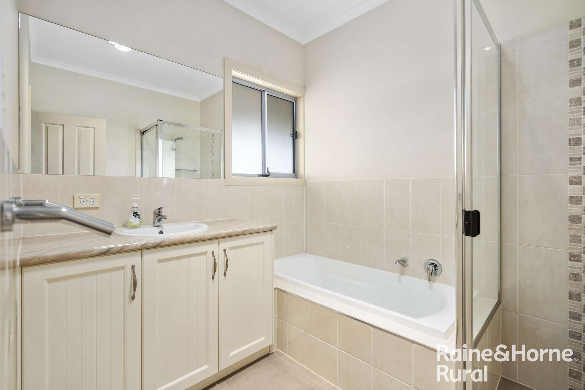 380C Wattle Flat Road, Ashbourne For Sale by Farmbuy.com - image 18