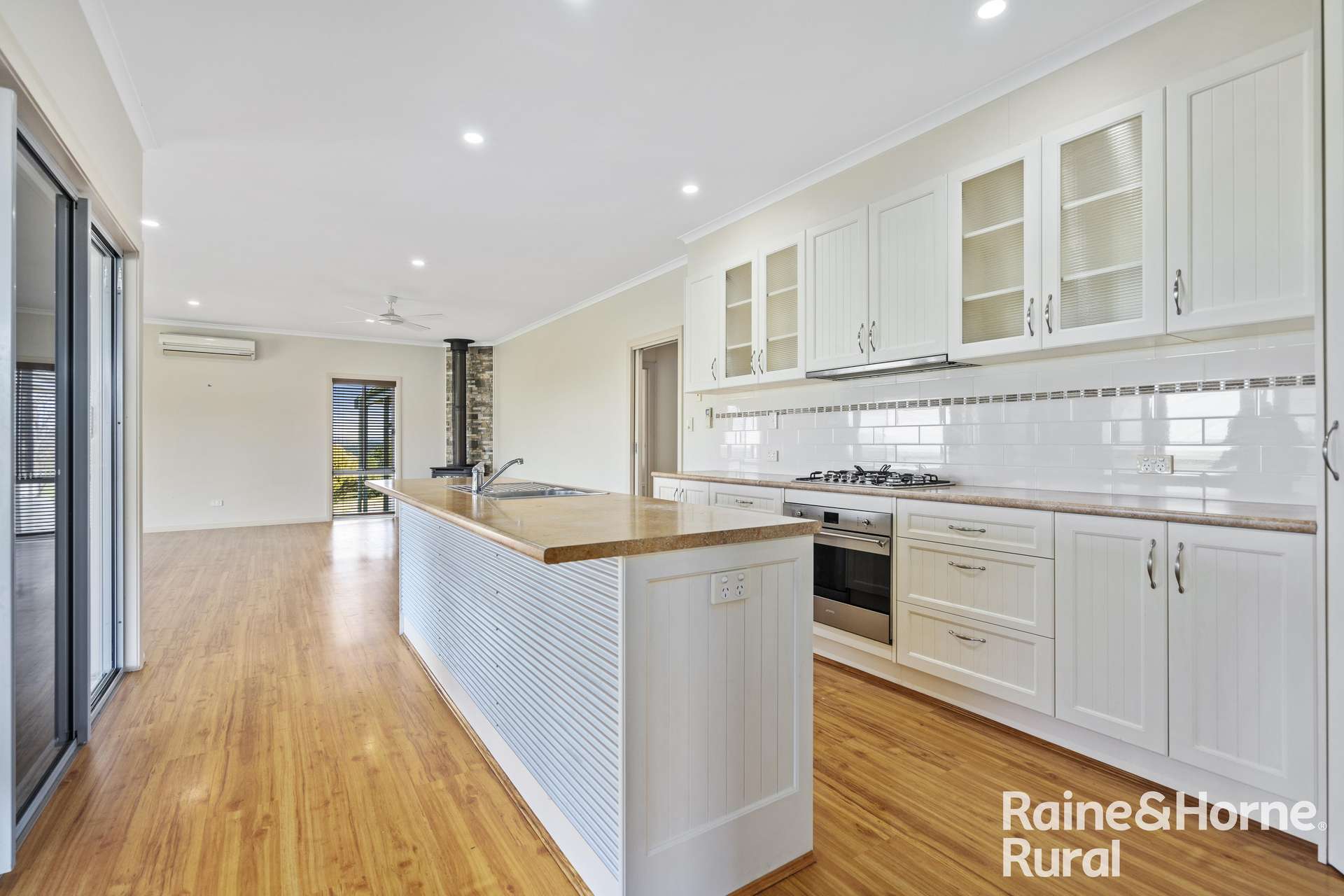 380C Wattle Flat Road, Ashbourne For Sale by Farmbuy.com - image 8