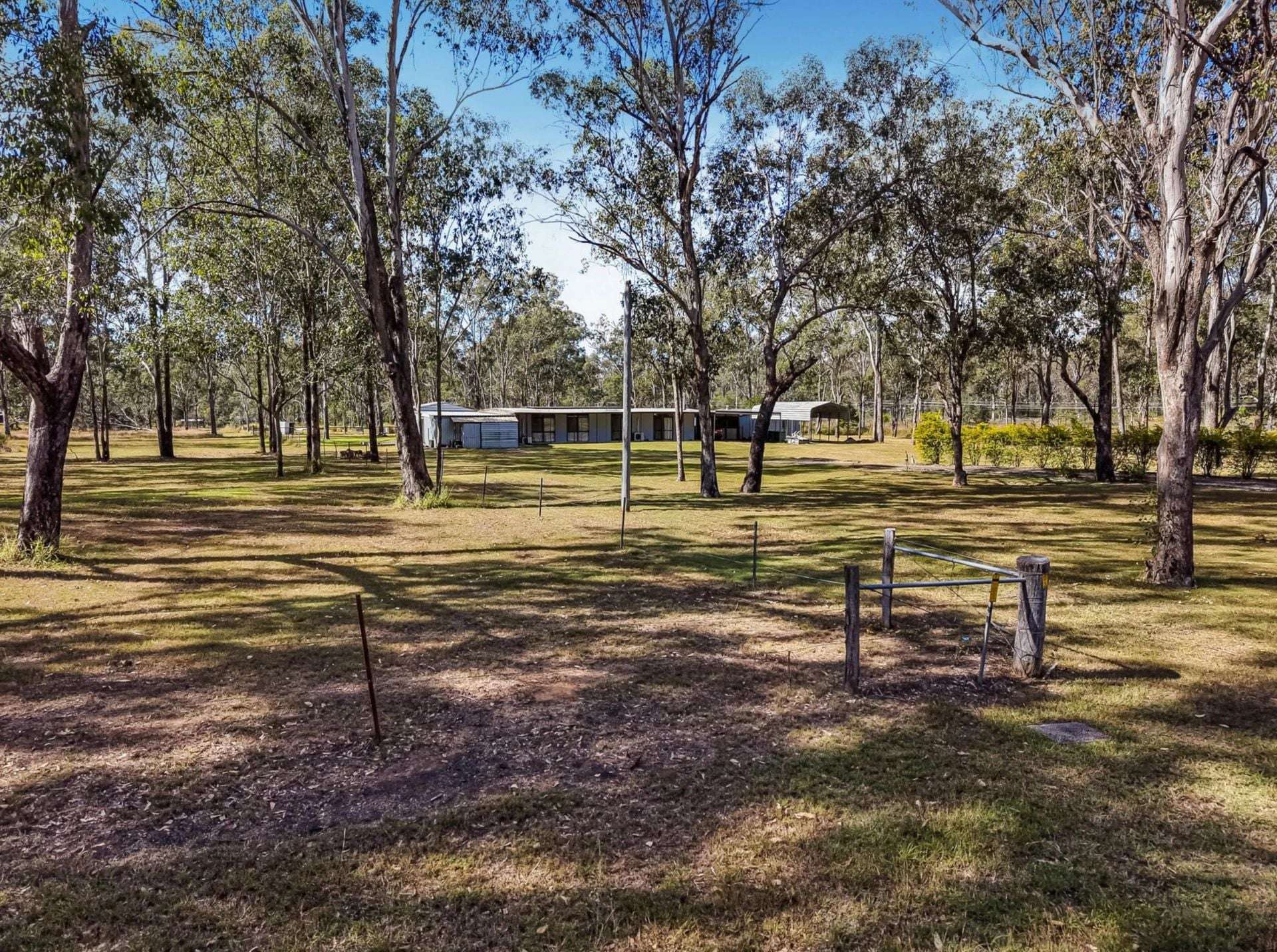 58 Cummins Road, Thagoona For Sale by Farmbuy.com - image 7