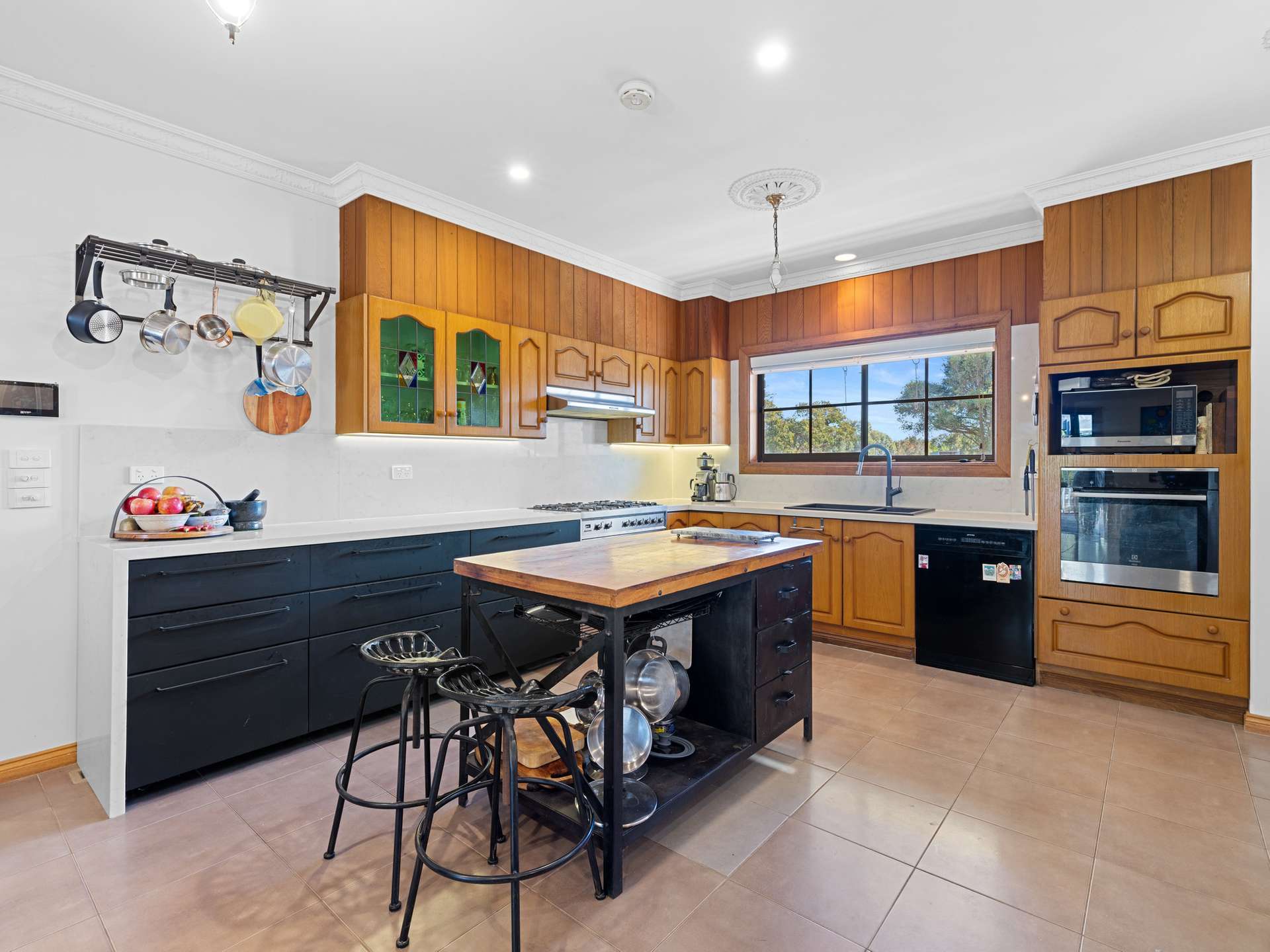 422 Ventnor Road, Ventnor For Sale by Farmbuy.com - image 7