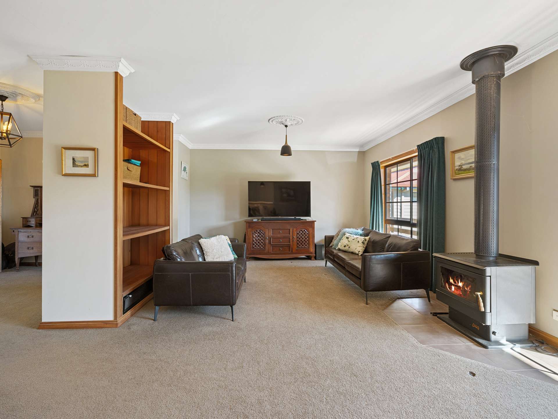 422 Ventnor Road, Ventnor For Sale by Farmbuy.com - image 10