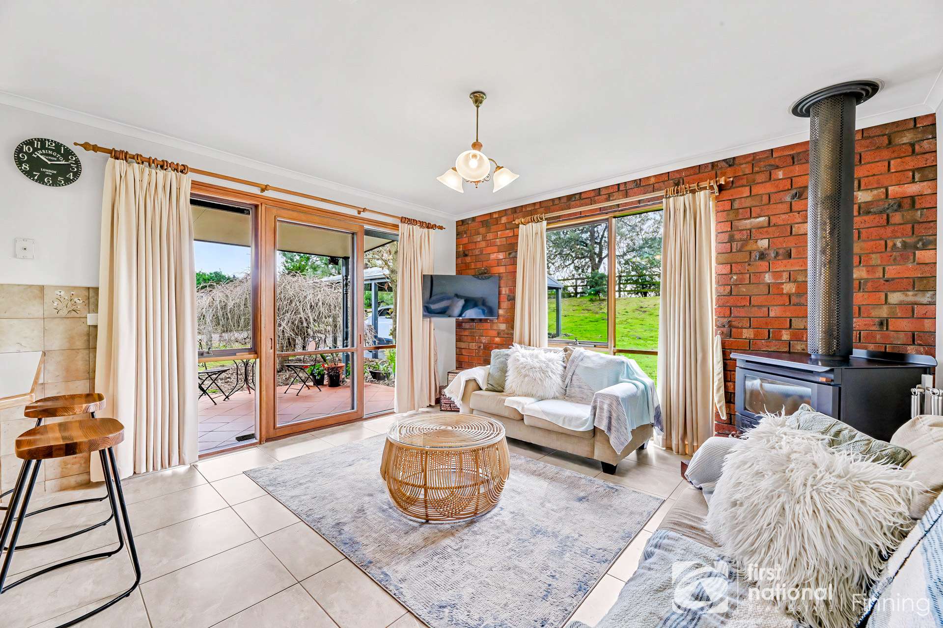 54 Worthing Road, Devon Meadows For Sale by Farmbuy.com - image 8