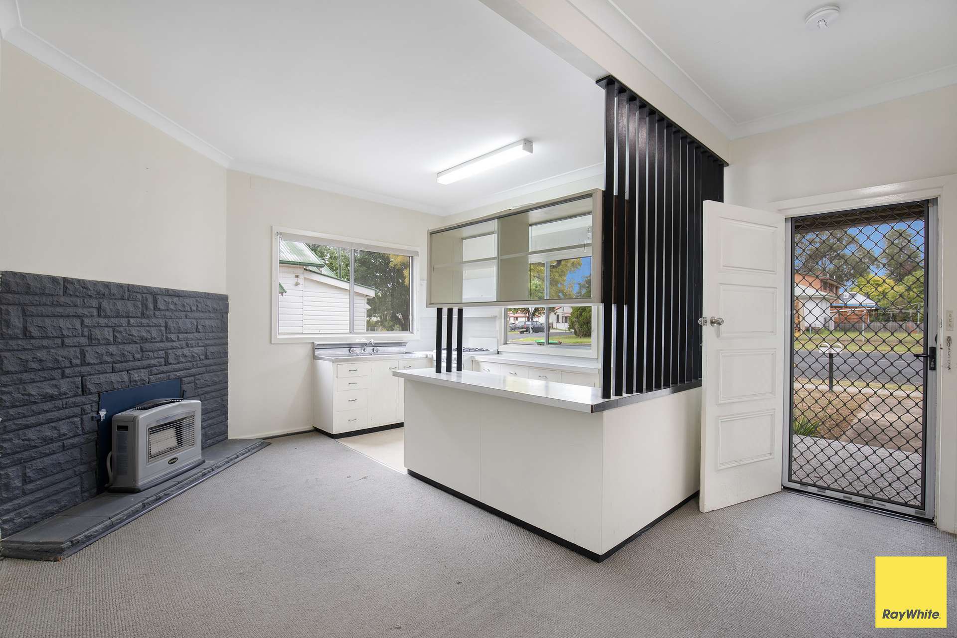 207 Dumaresq Street, Armidale Auction by Farmbuy.com - image 6