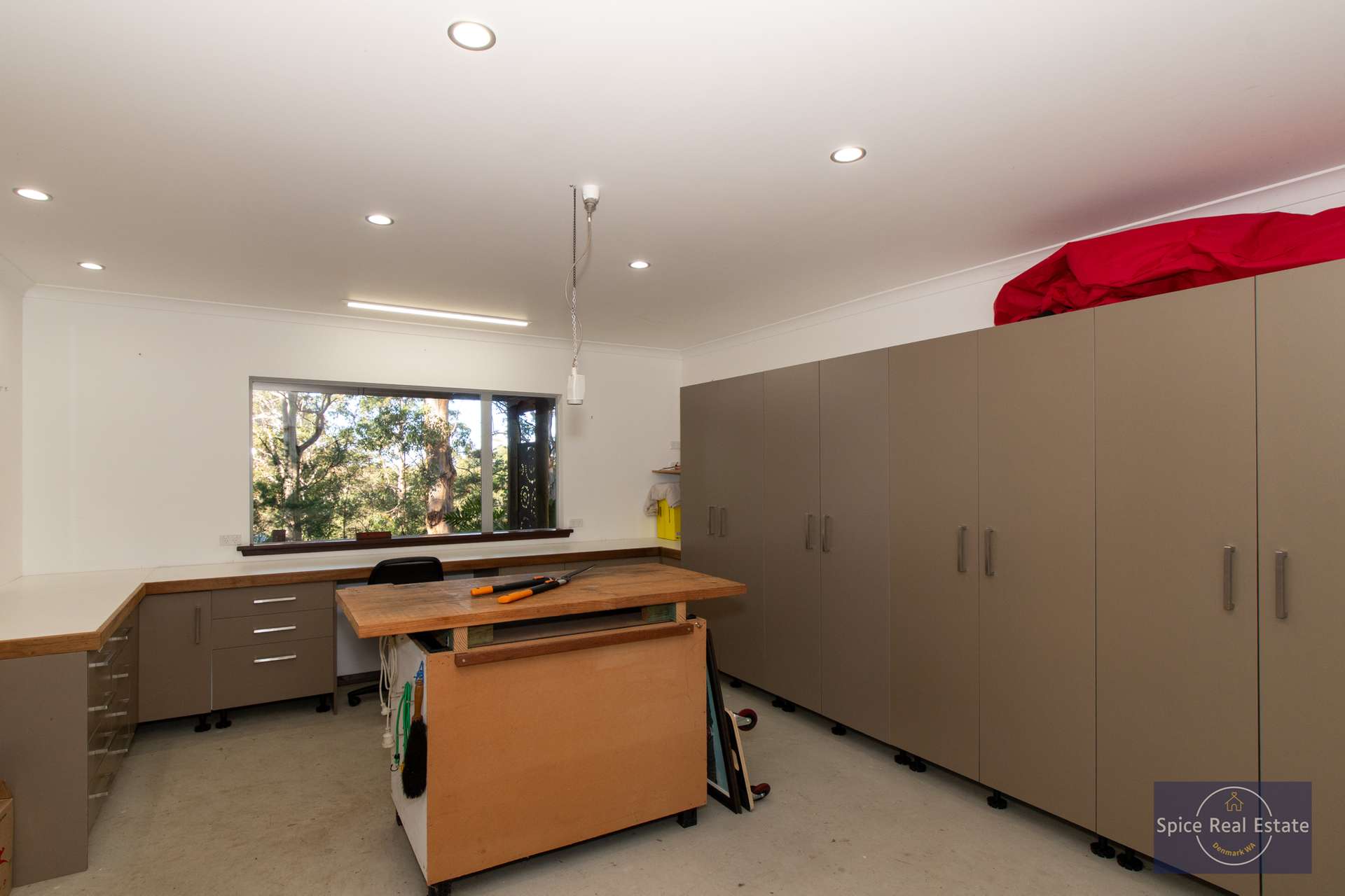 12 Pember Road East, Ocean Beach For Sale by Farmbuy.com - image 18