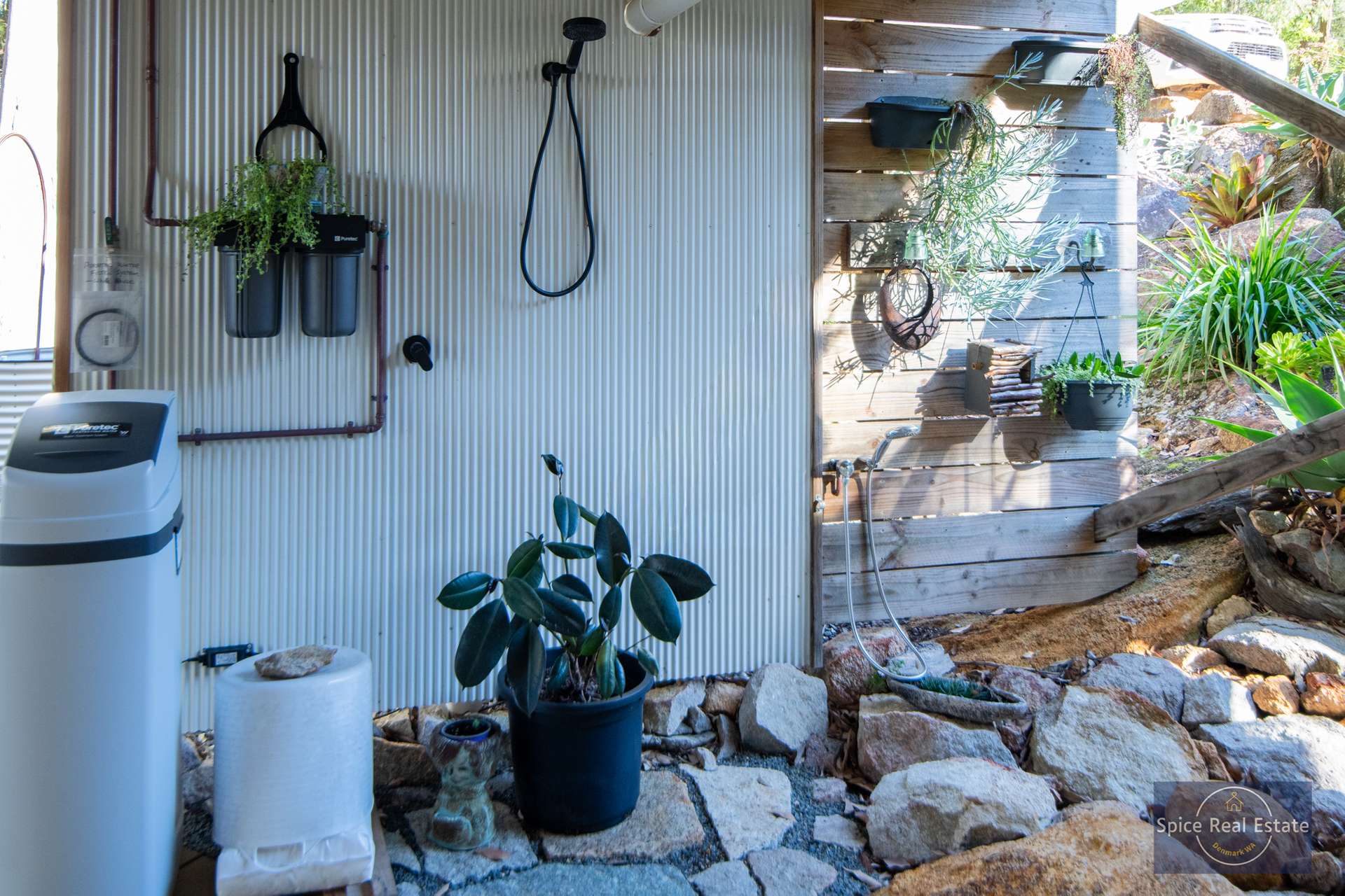 12 Pember Road East, Ocean Beach For Sale by Farmbuy.com - image 22
