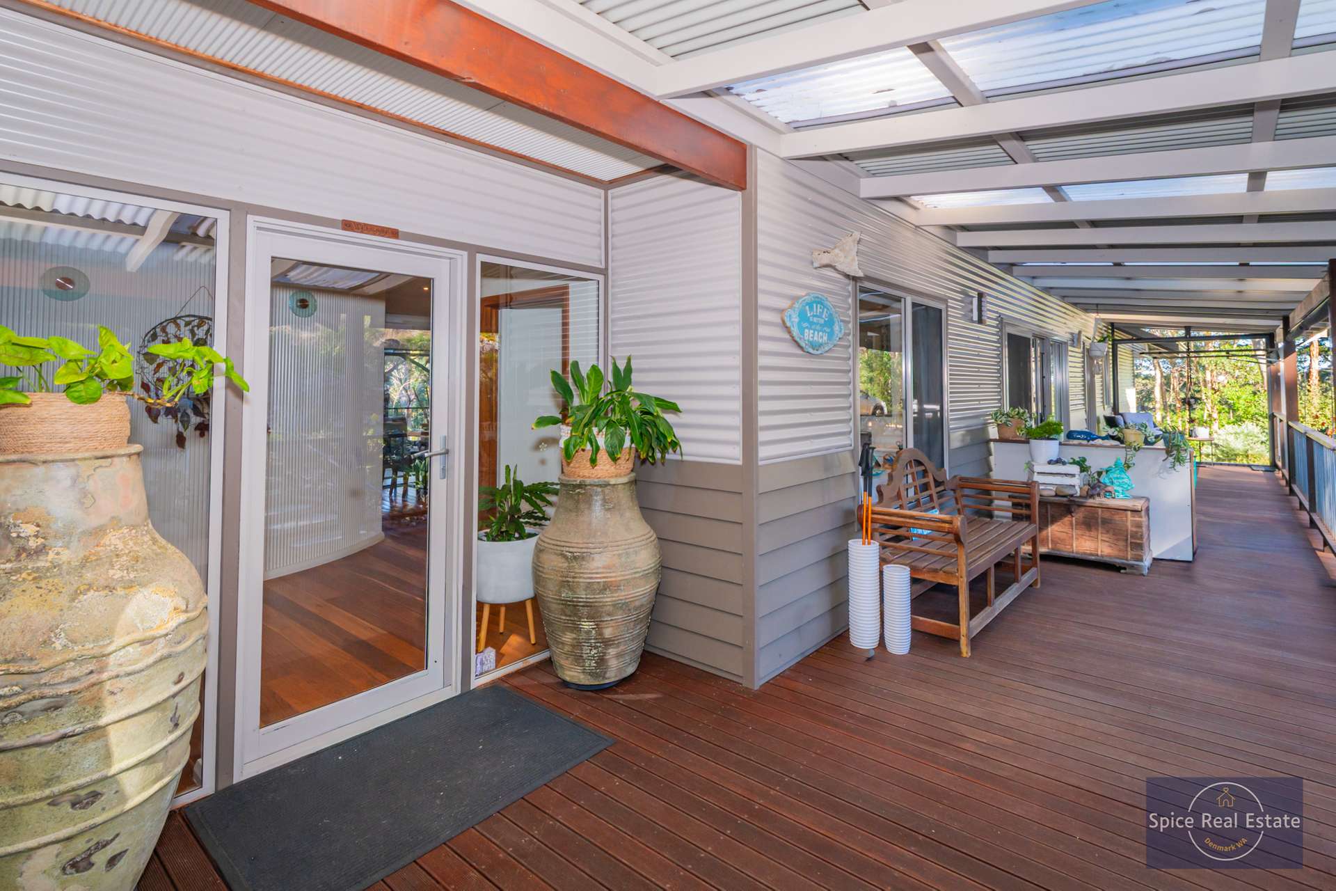 12 Pember Road East, Ocean Beach For Sale by Farmbuy.com - image 4