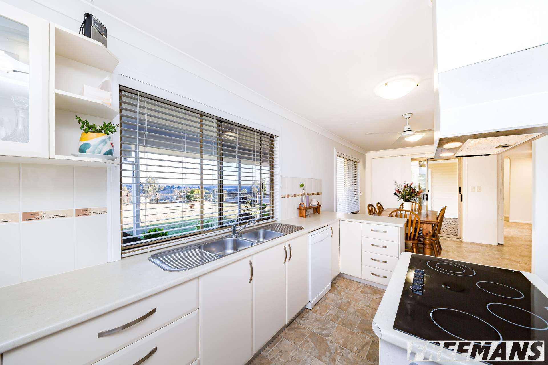 98 Cobby Road, Glan Devon For Sale by Farmbuy.com - image 7