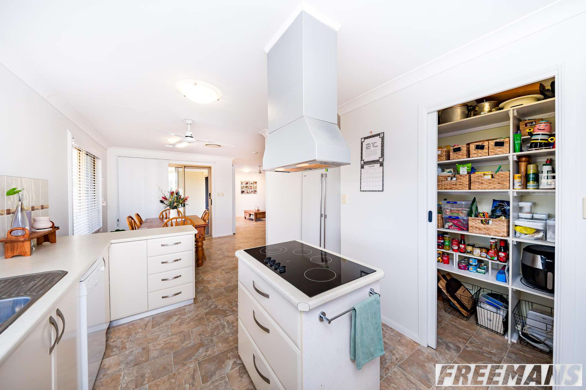 98 Cobby Road, Glan Devon For Sale by Farmbuy.com - image 6