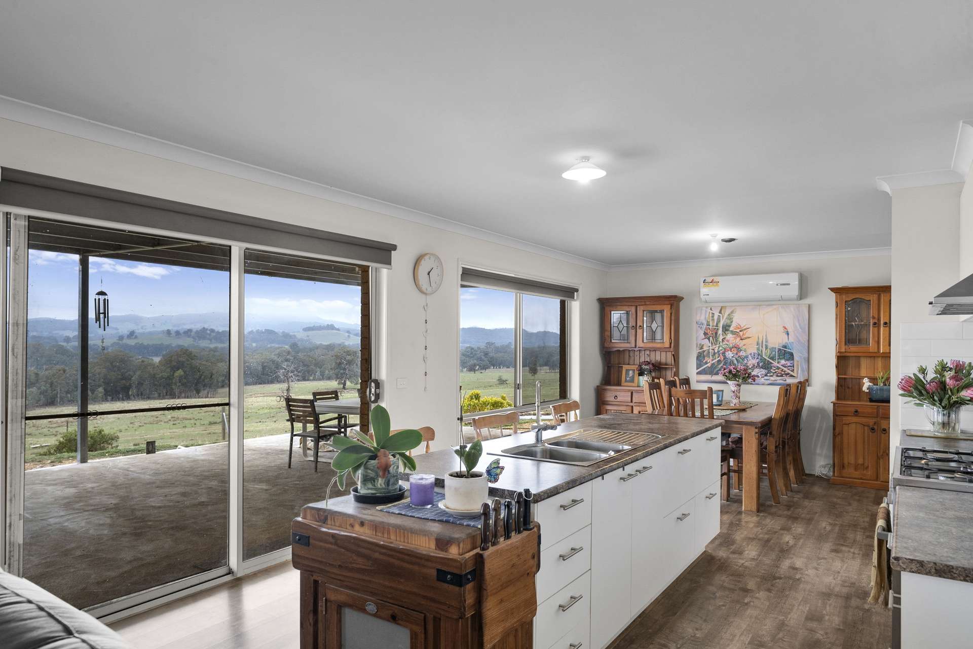 1368 Carboor-Everton Road, Bobinawarrah For Sale by Farmbuy.com - image 8