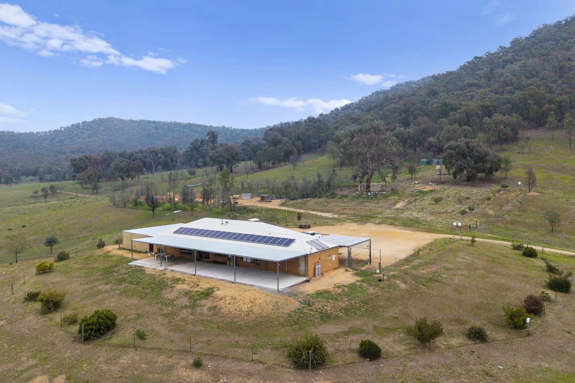 1368 Carboor-Everton Road, Bobinawarrah For Sale by Farmbuy.com - image 14