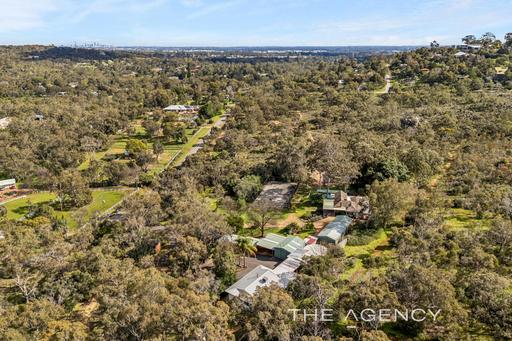 2055 Clayton Road, Boya WA 6056