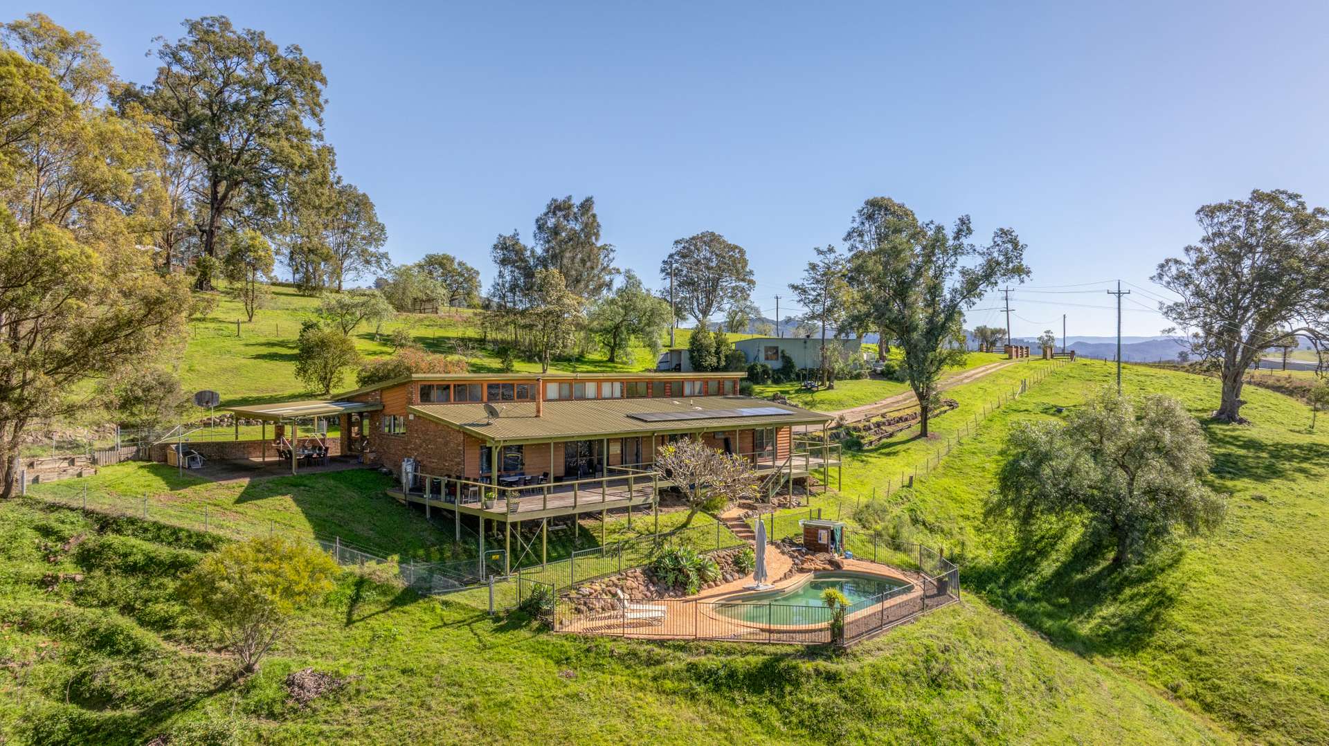 82 Clements Road, East Gresford For Sale by Farmbuy.com - image 3