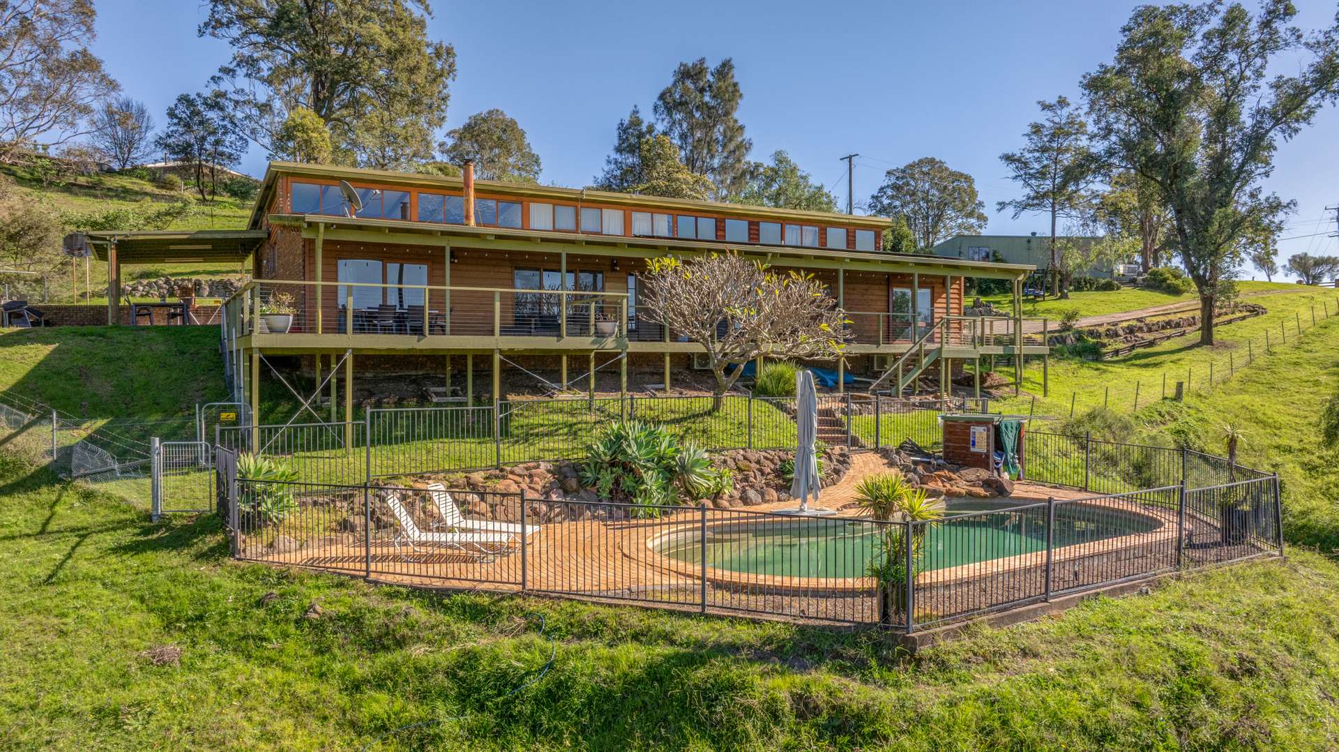 82 Clements Road, East Gresford For Sale by Farmbuy.com - image 1