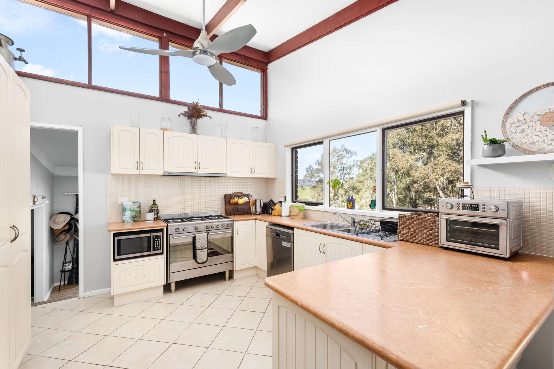 82 Clements Road, East Gresford For Sale by Farmbuy.com - image 8
