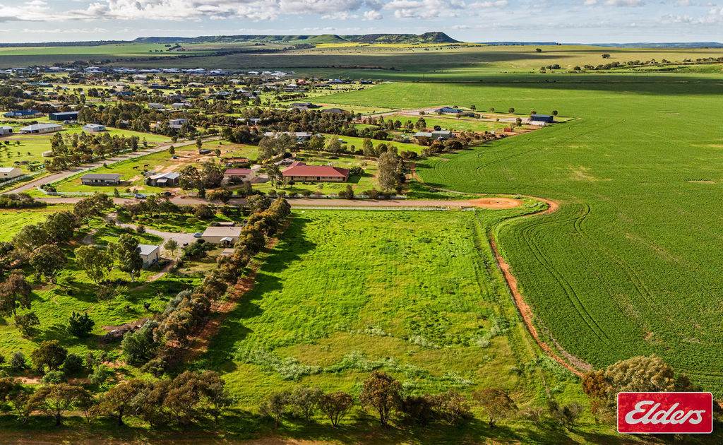 60 Border Drive, Deepdale WA 6532