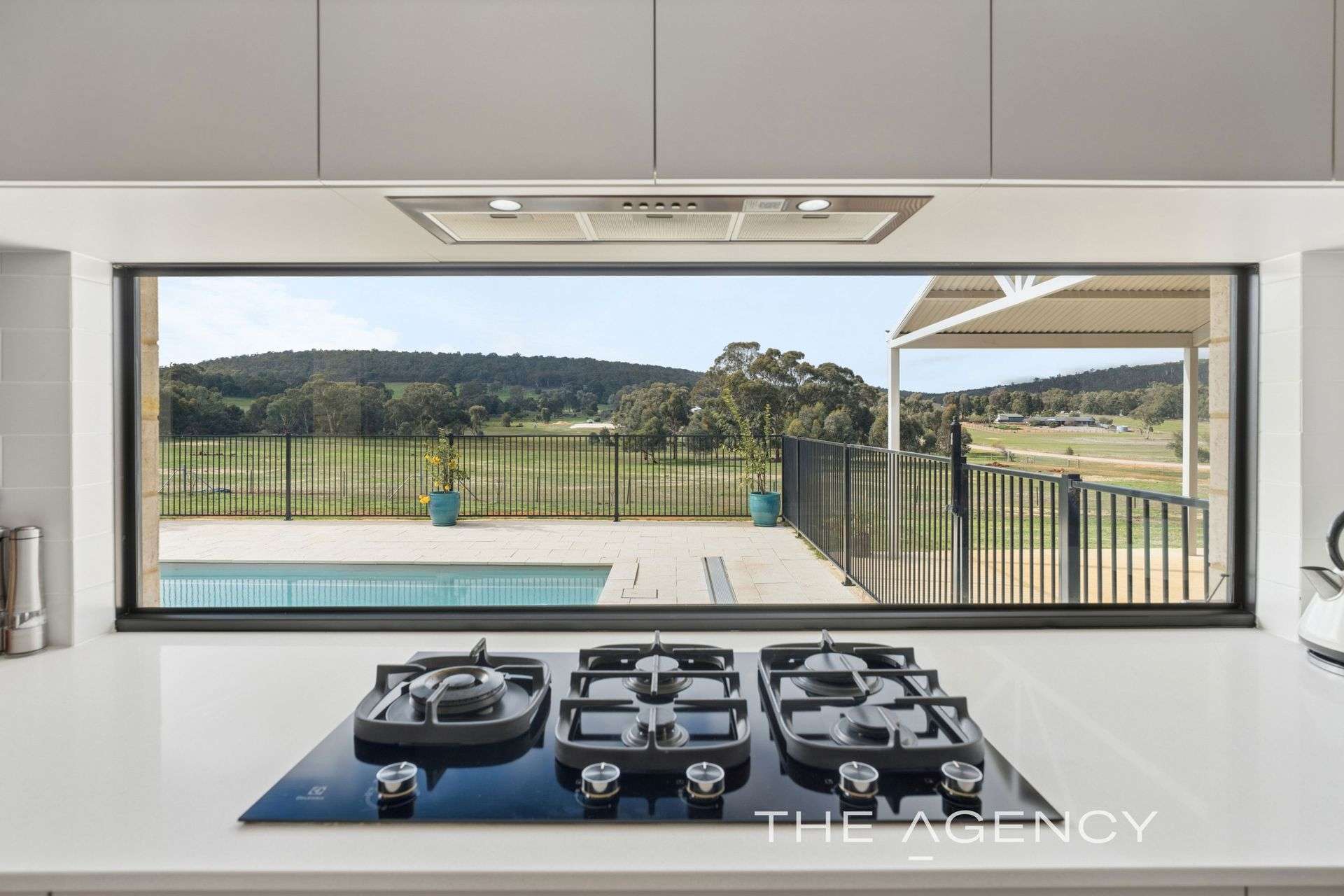 19 Sims Road, Bakers Hill For Sale by Farmbuy.com - image 11