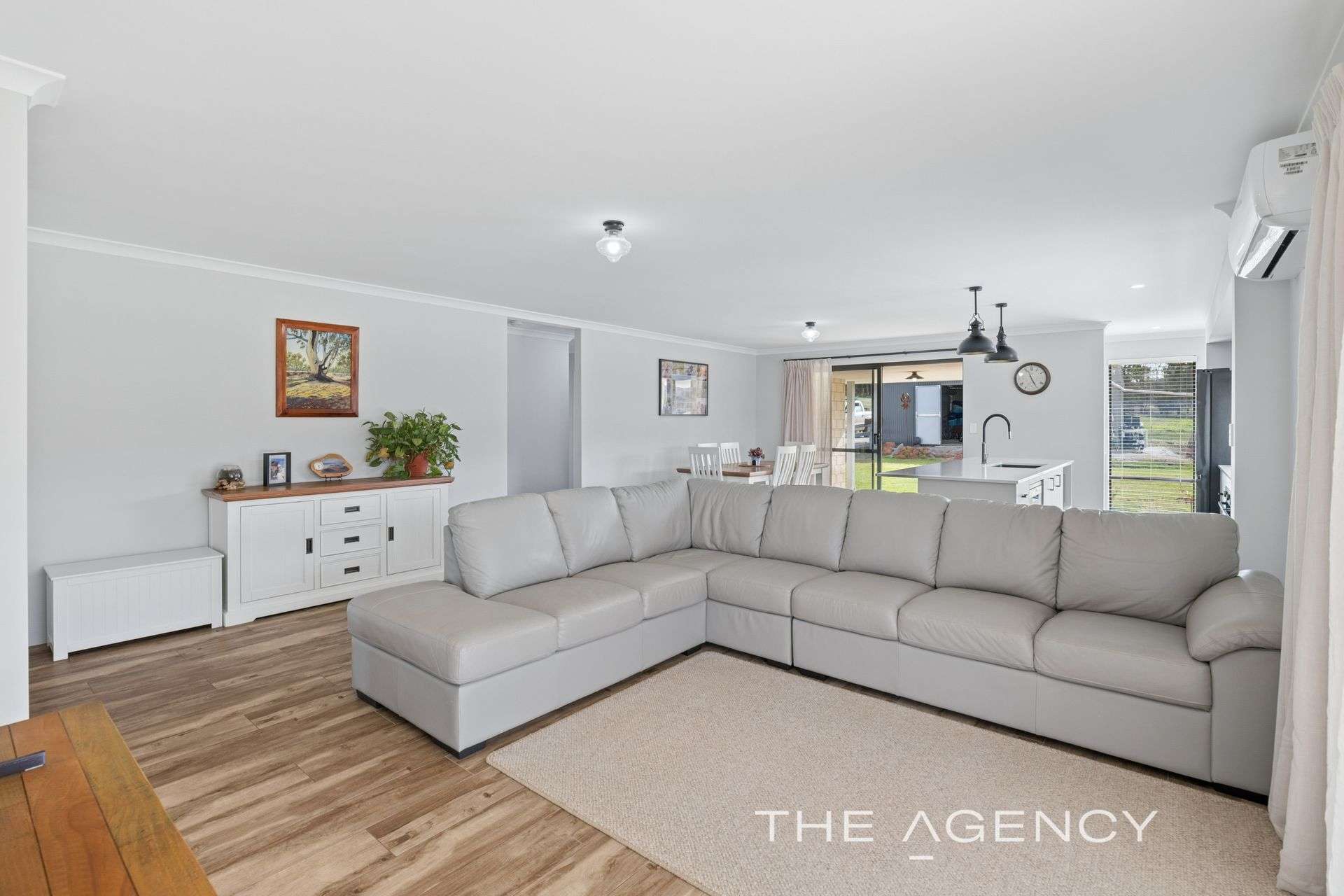 19 Sims Road, Bakers Hill For Sale by Farmbuy.com - image 5